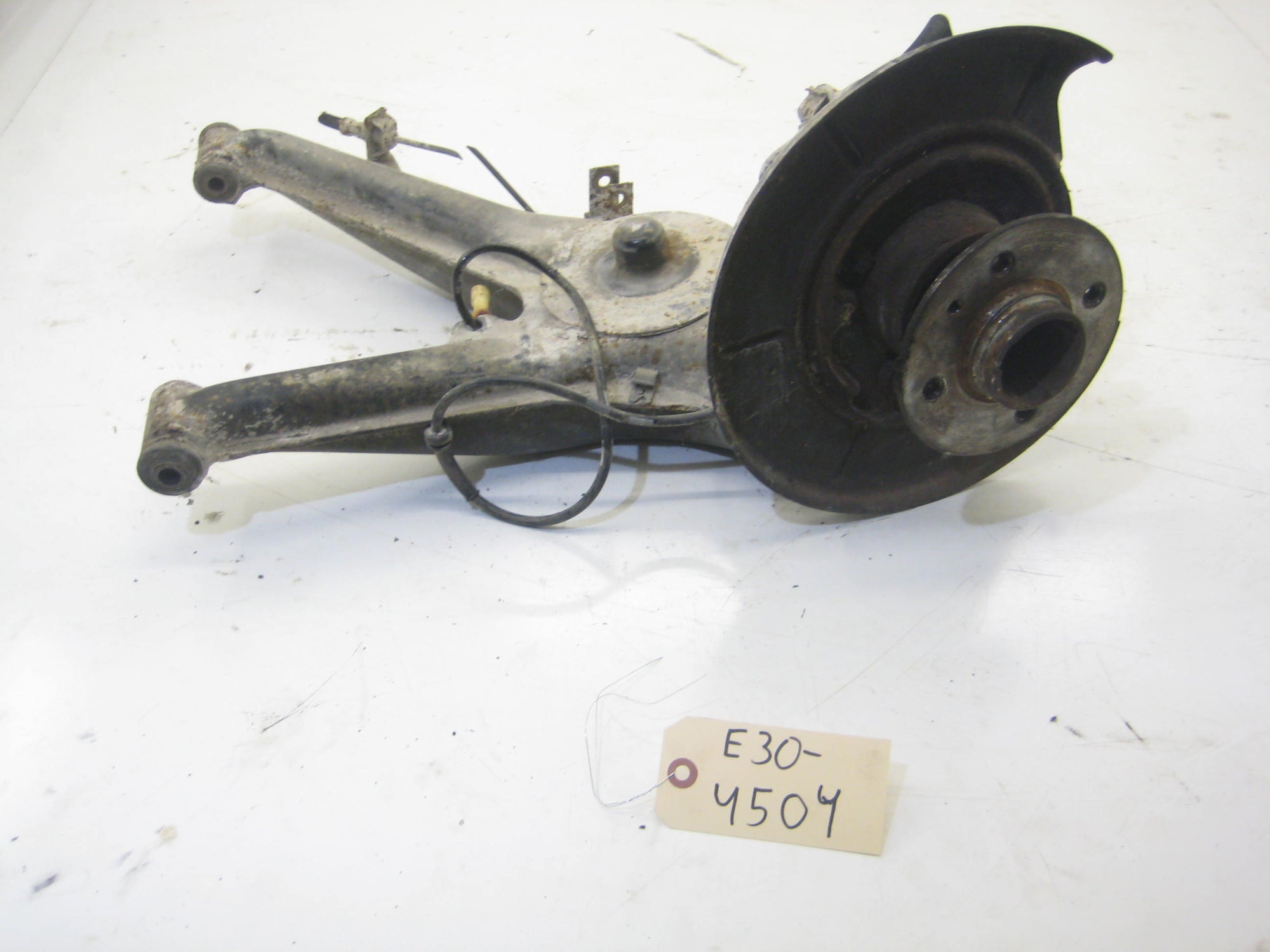 325iX Drivers Left Rear Trailing Arm