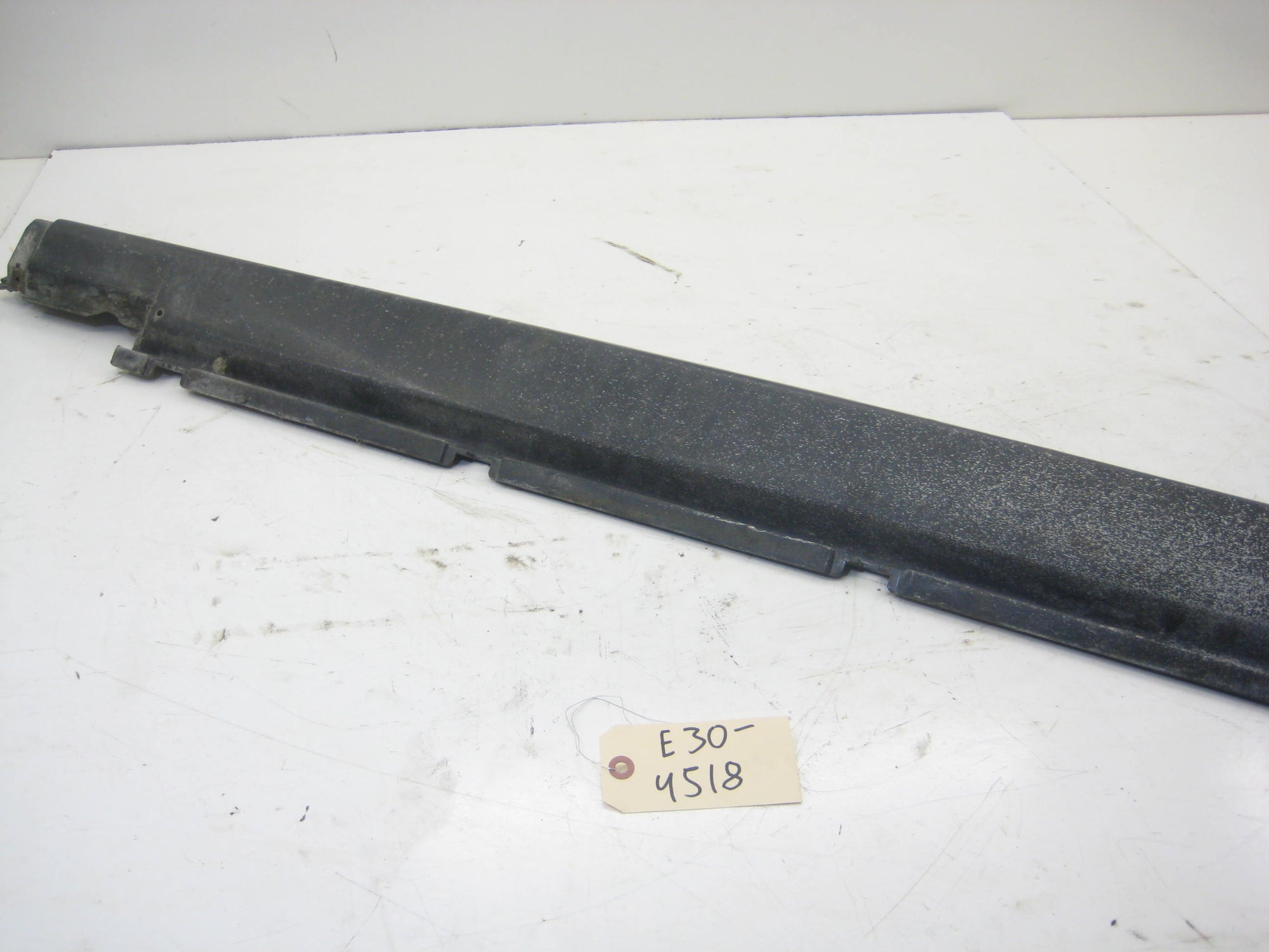 Left Drivers IX Side Skirt