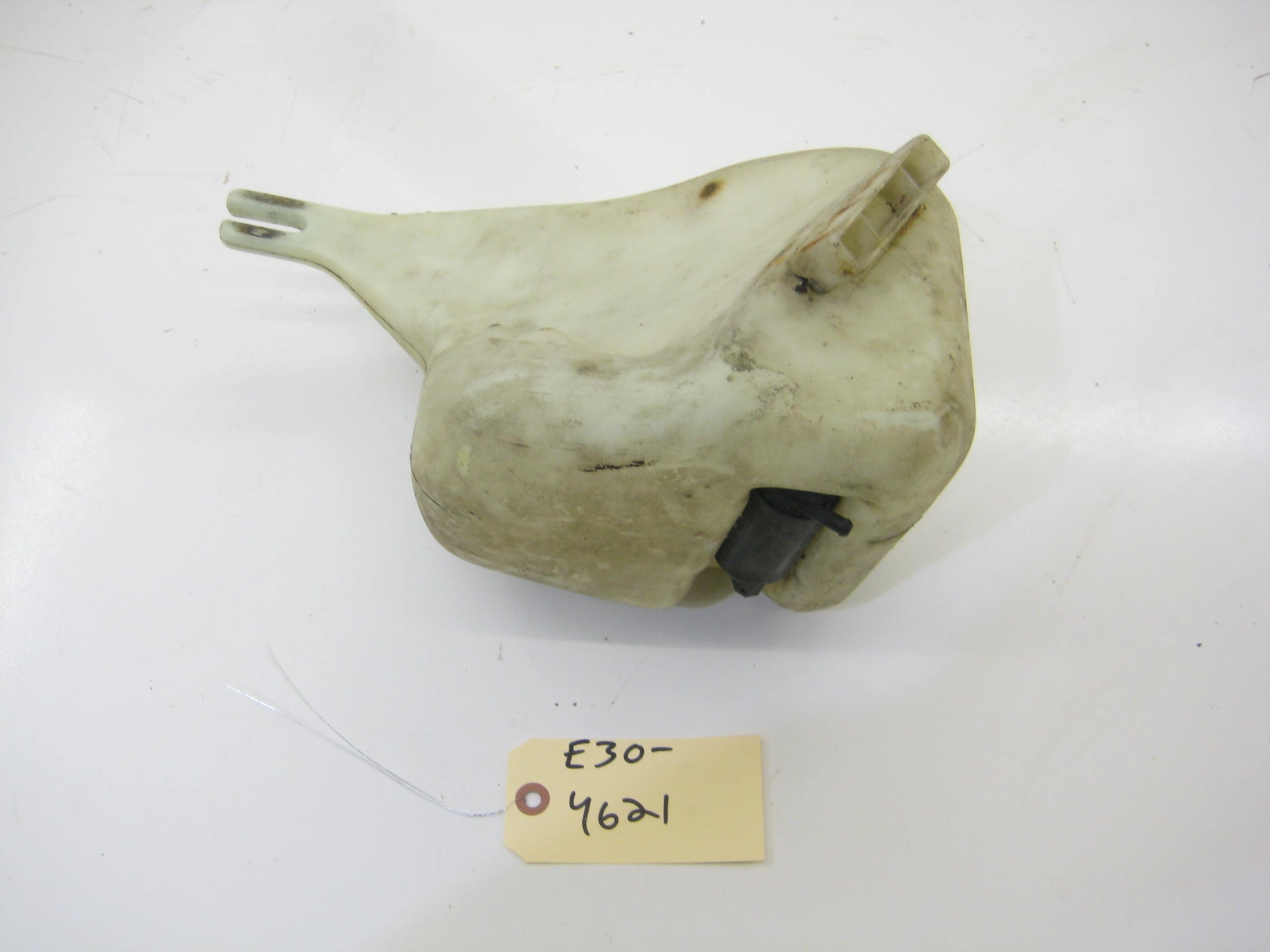 Windshield Washer Fluid Tank (Complete)