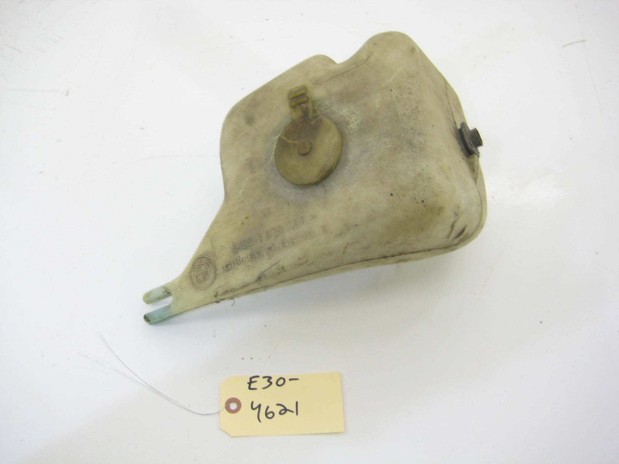 Windshield Washer Fluid Tank (Complete)