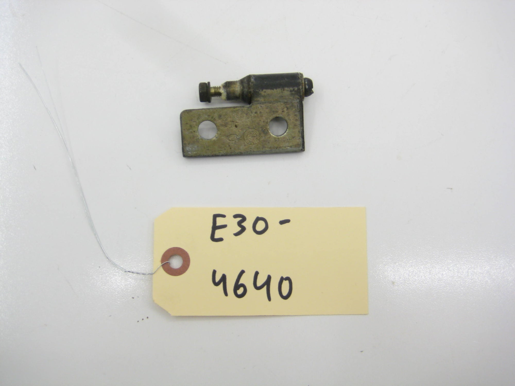 E30 Sedan Driver Front Upper Hinge