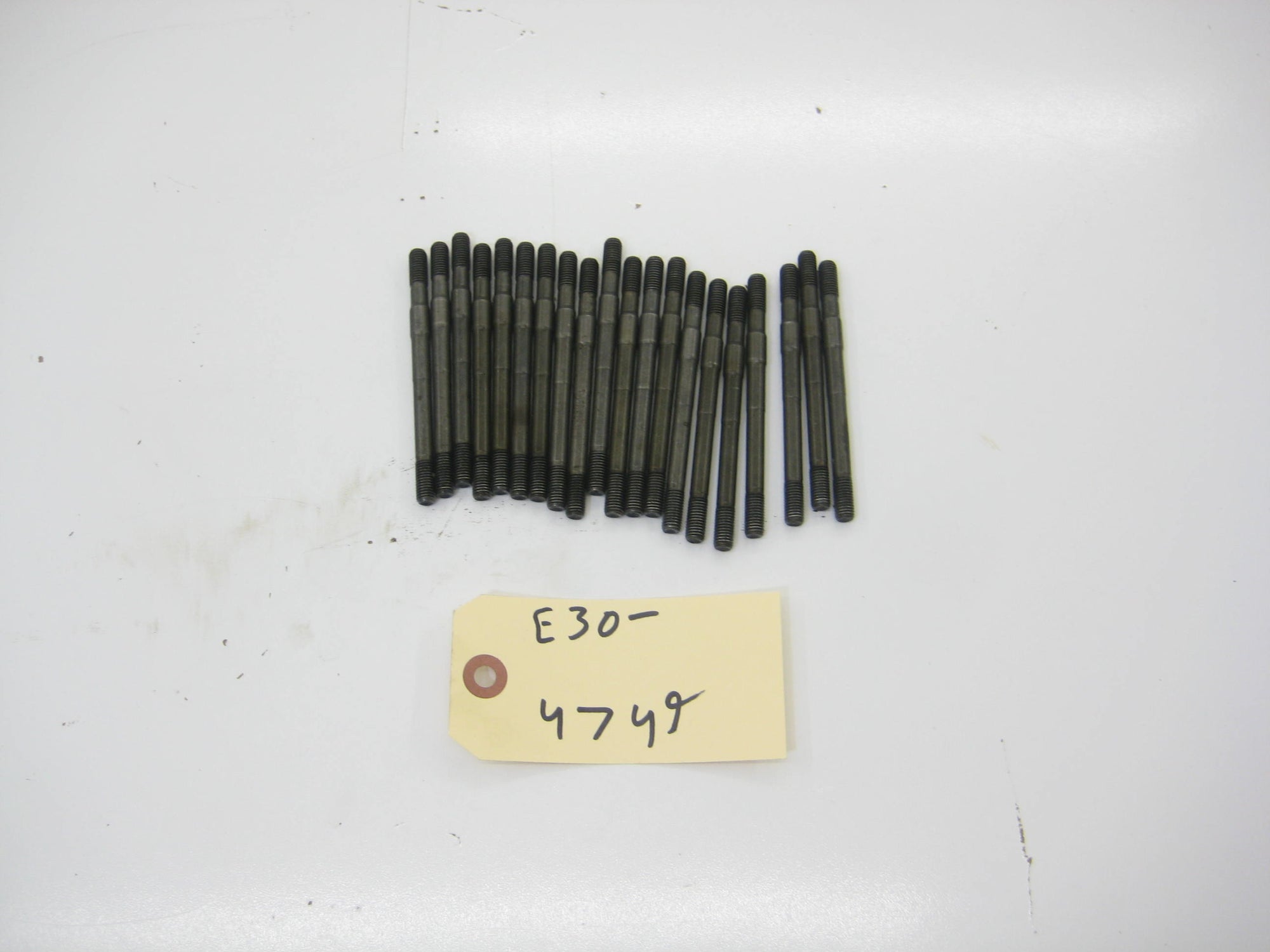 M42 Cam Tray Studs