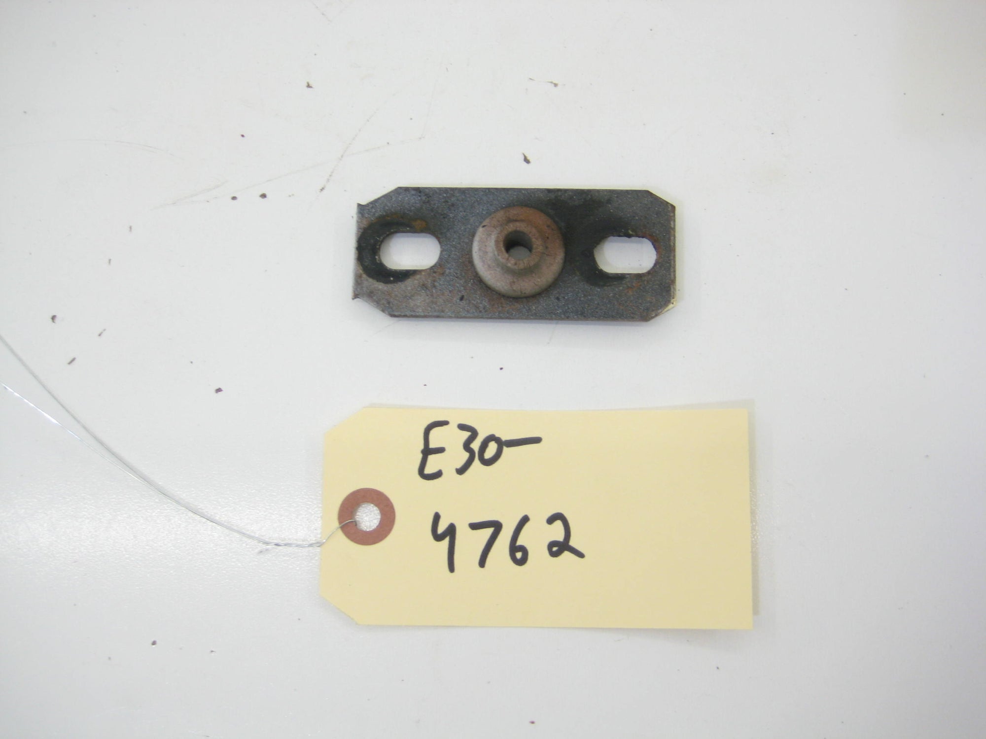 Accelerator Rod Support