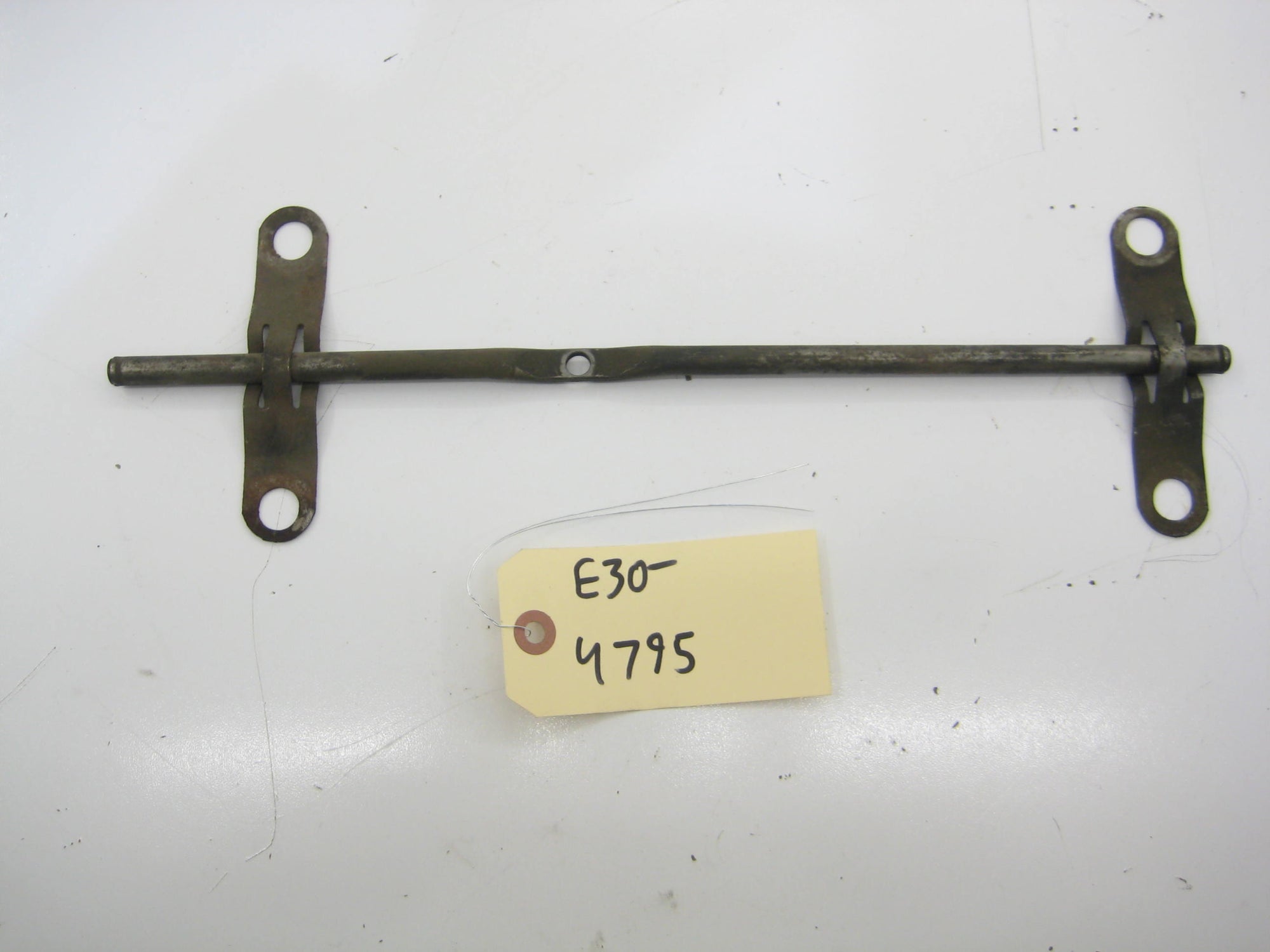 M10 Cylinder Head Oil Spray Bar