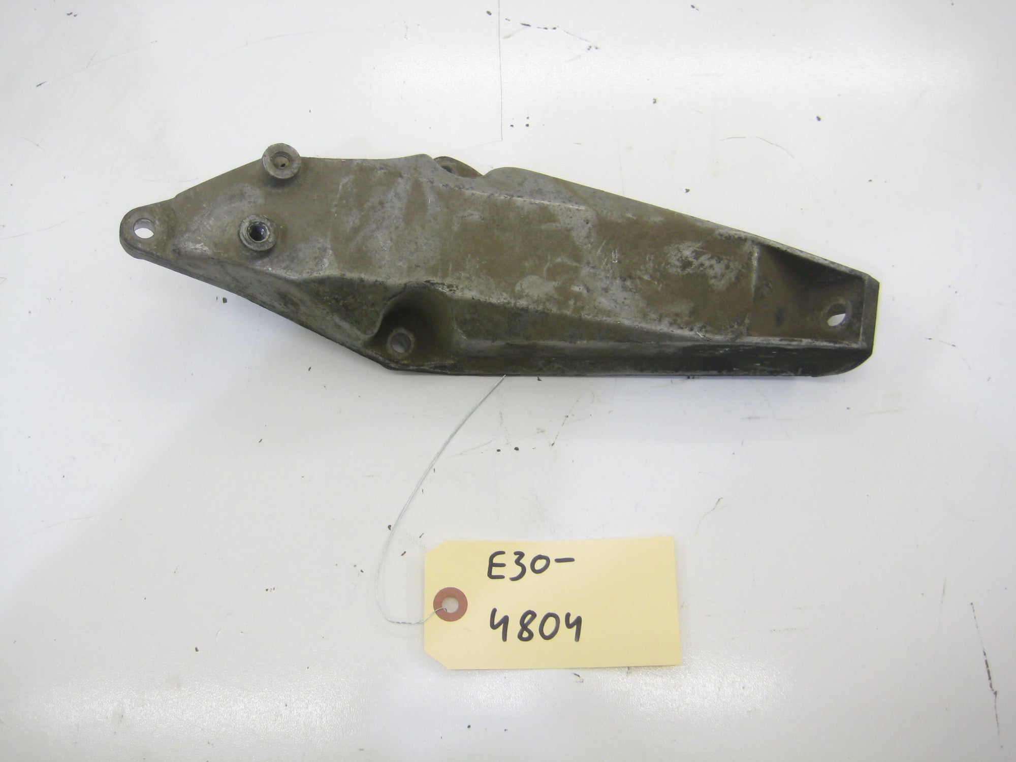 M42 Drivers Side Engine Mount Arm