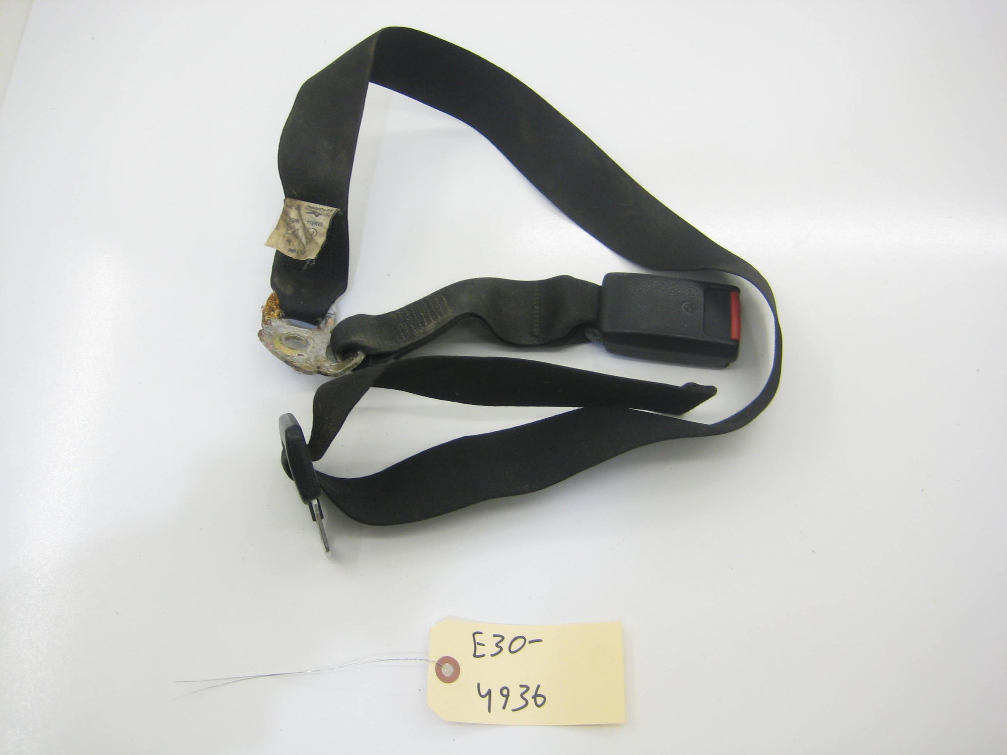 Rear Center Seat Belt