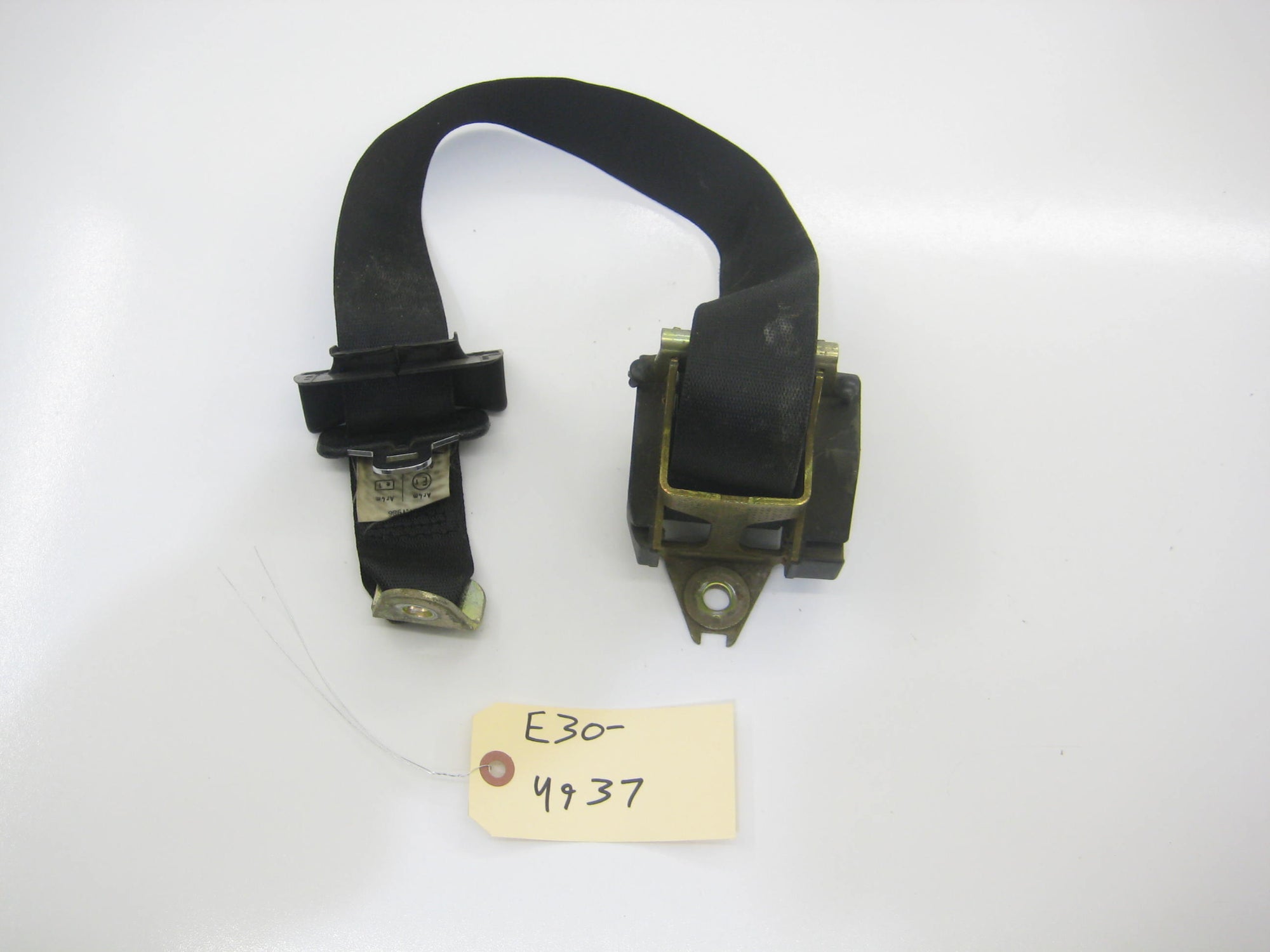 Rear Drivers Left Side Seat Belt