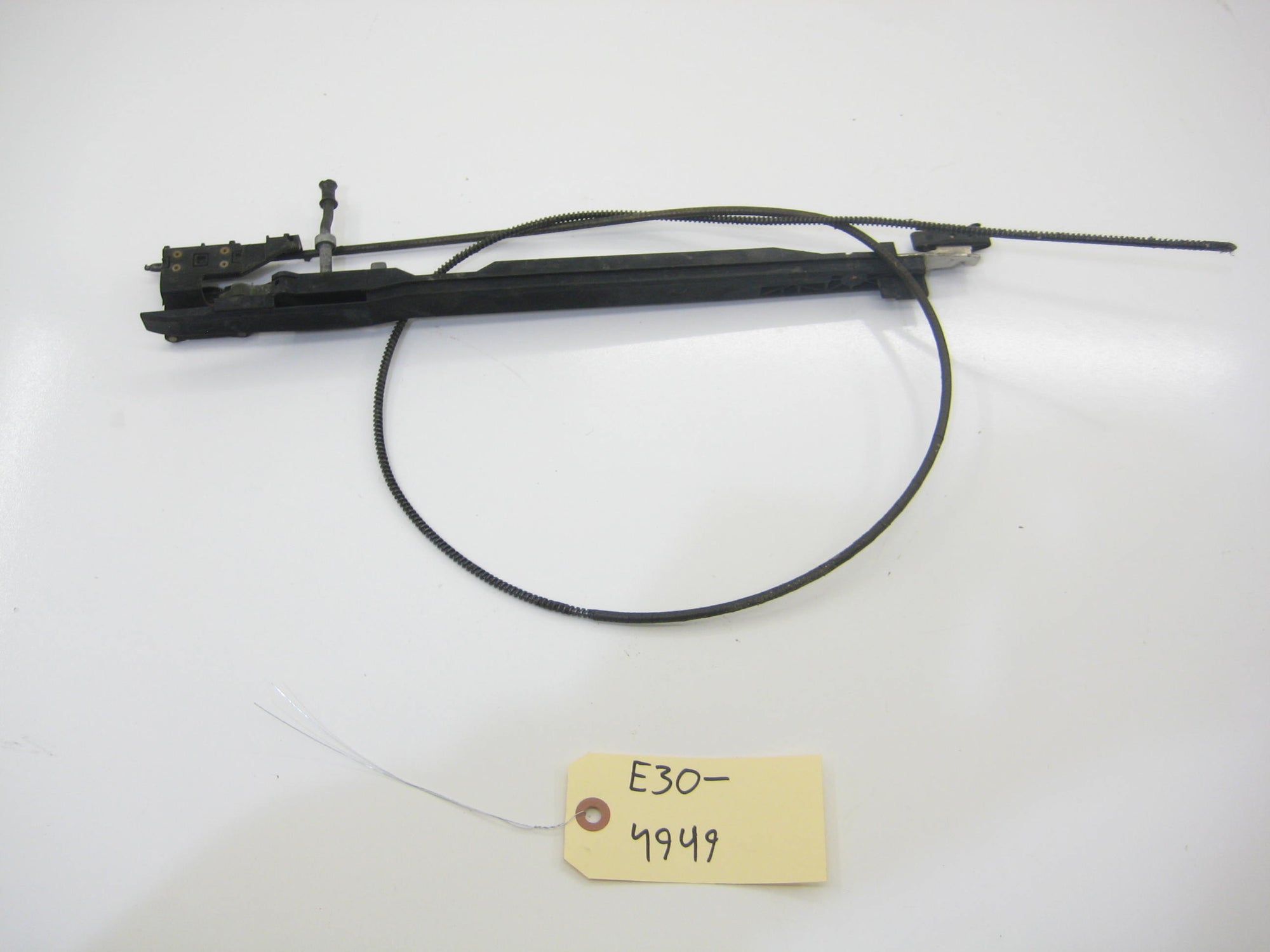 Right Passenger Side Sunroof Cable With Lift