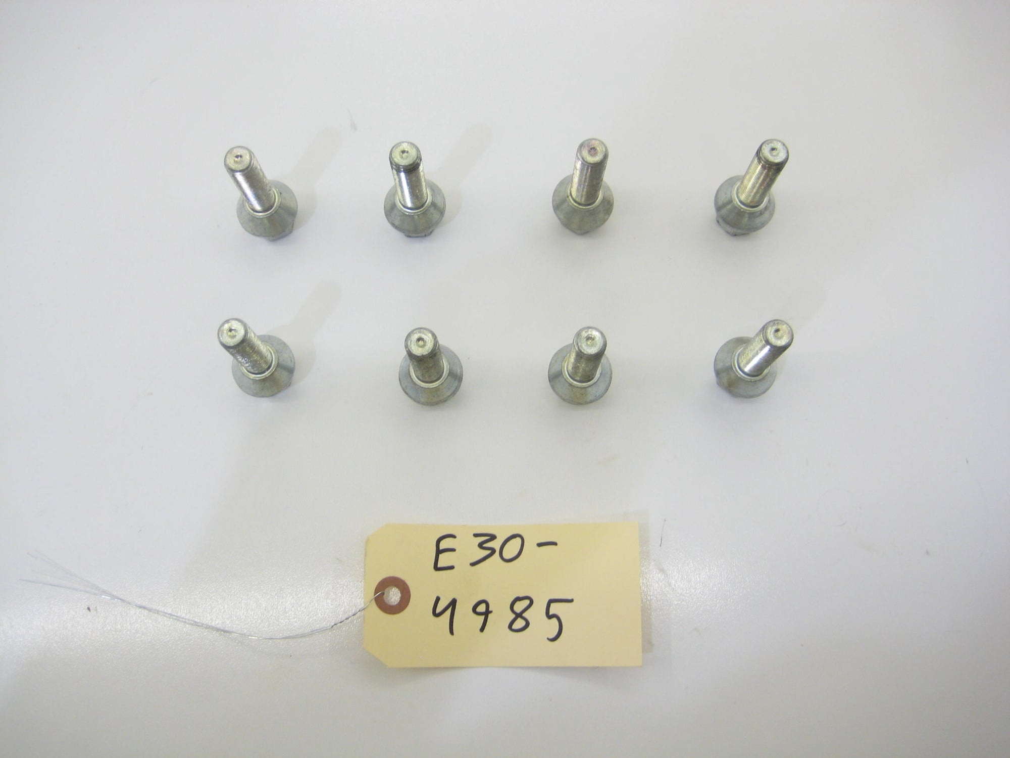 40mm Wheel Lug Bolts (8)