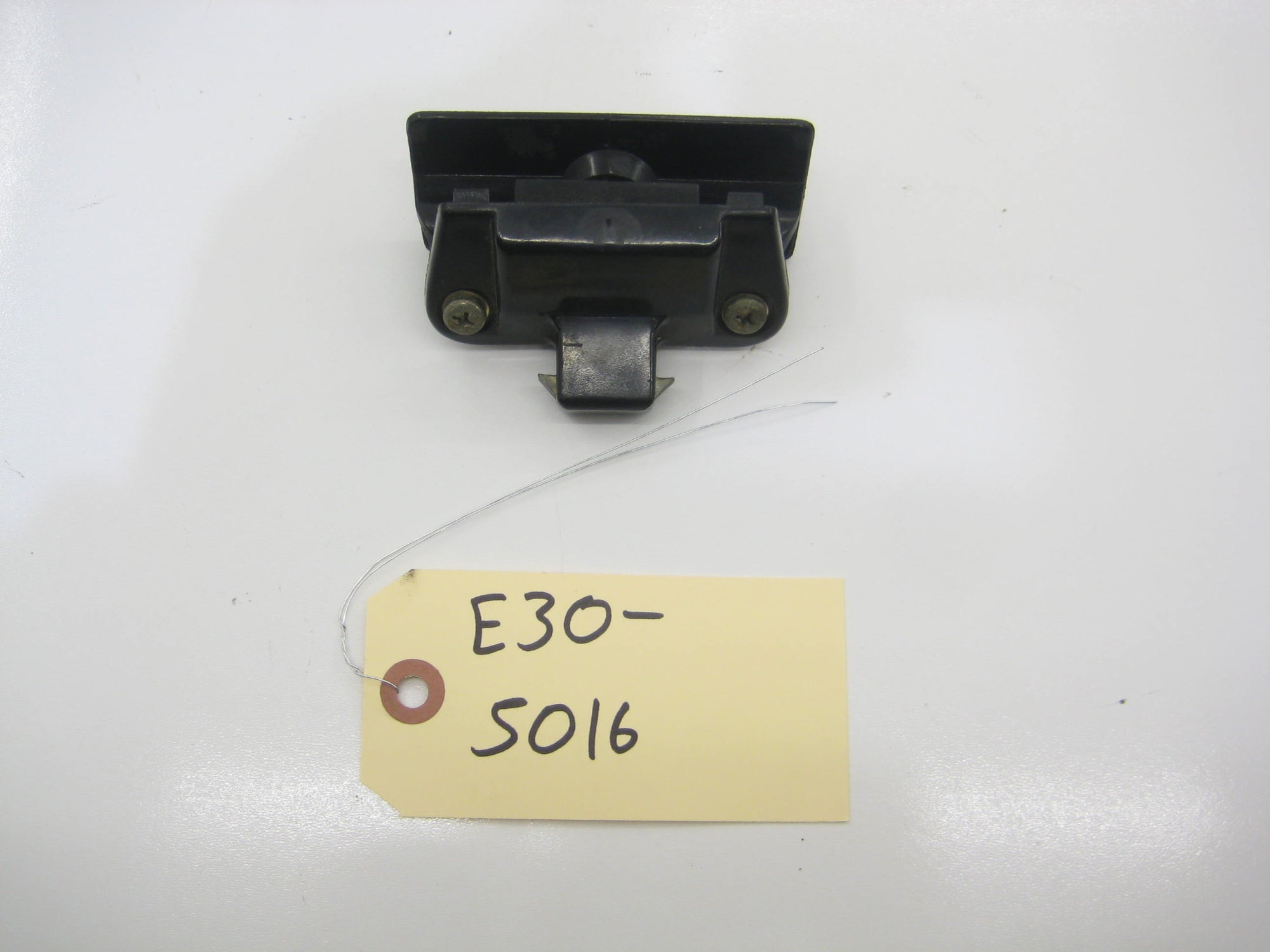 Glove Box Handle Latch