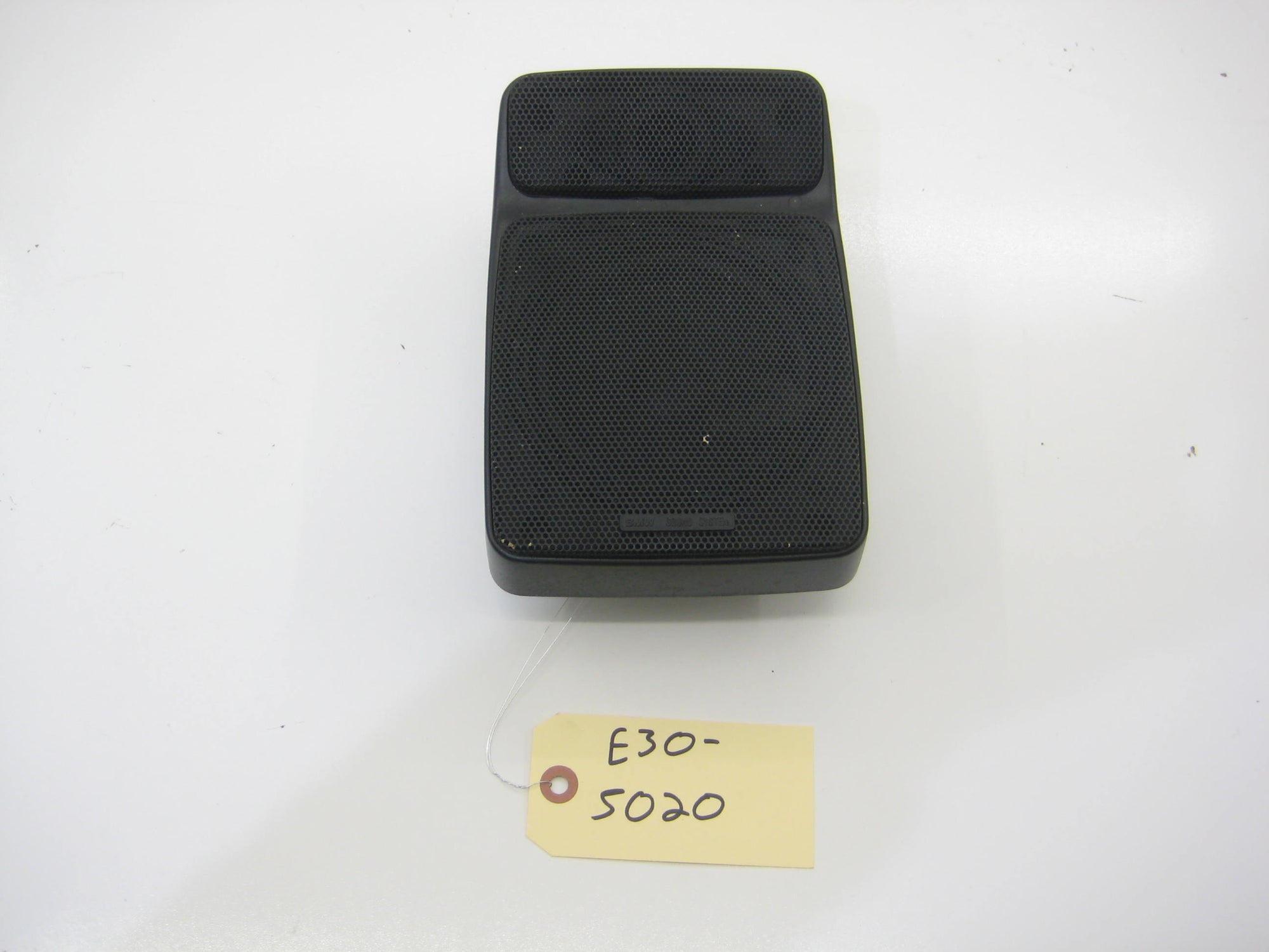Rear Premium Sound Speaker