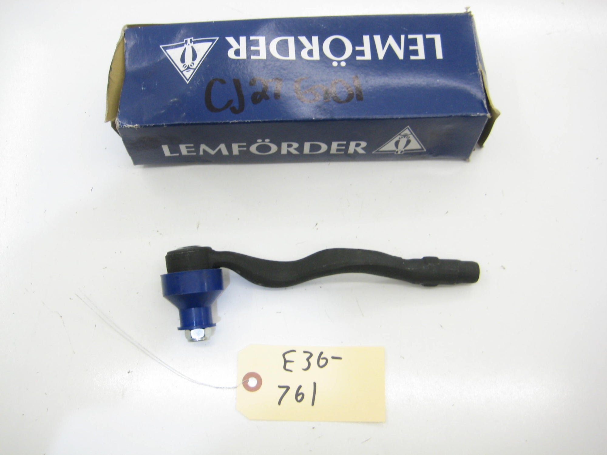 Left Drivers Outer Tie Rod End 32111139313