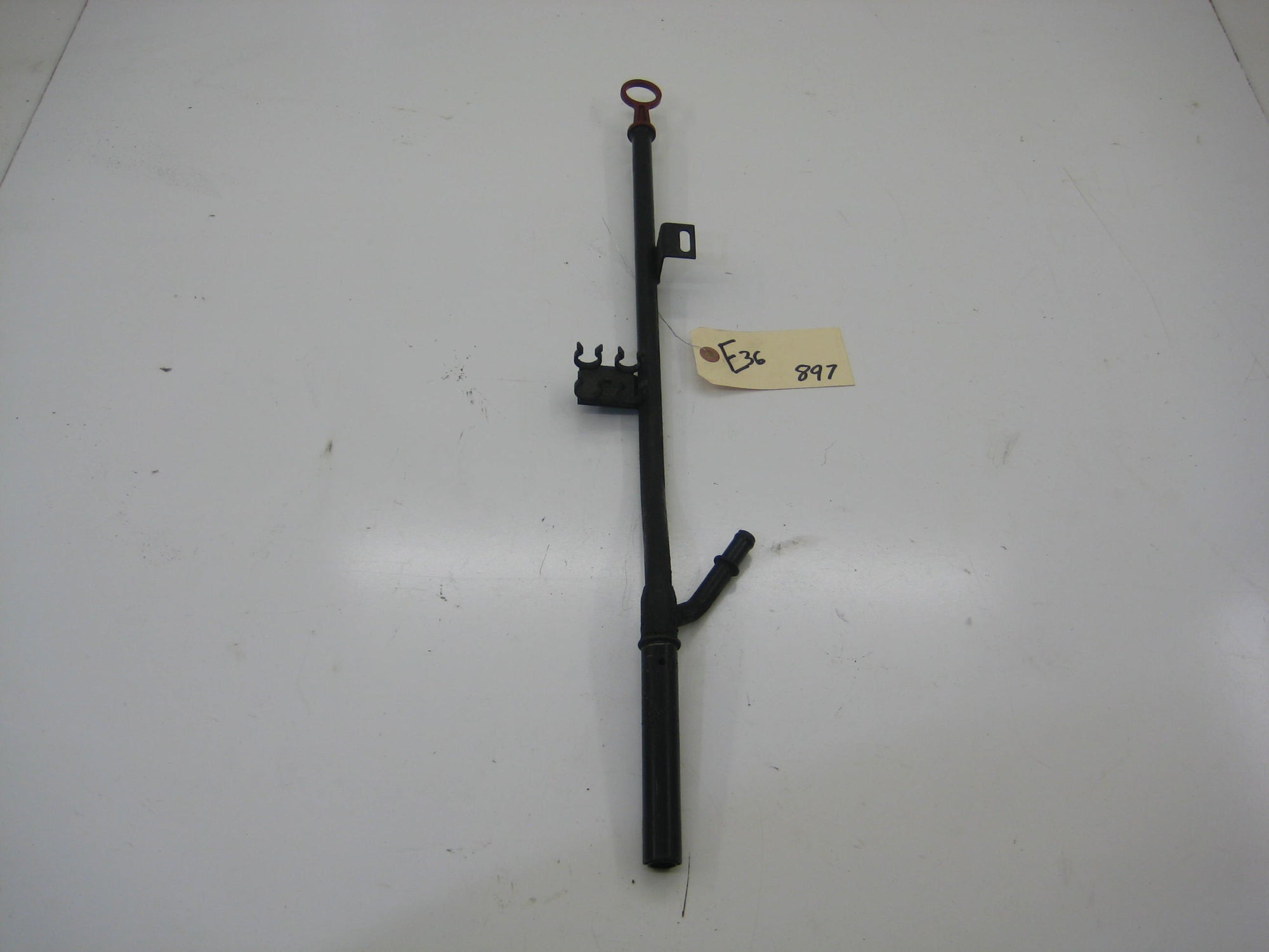 M52 Dipstick