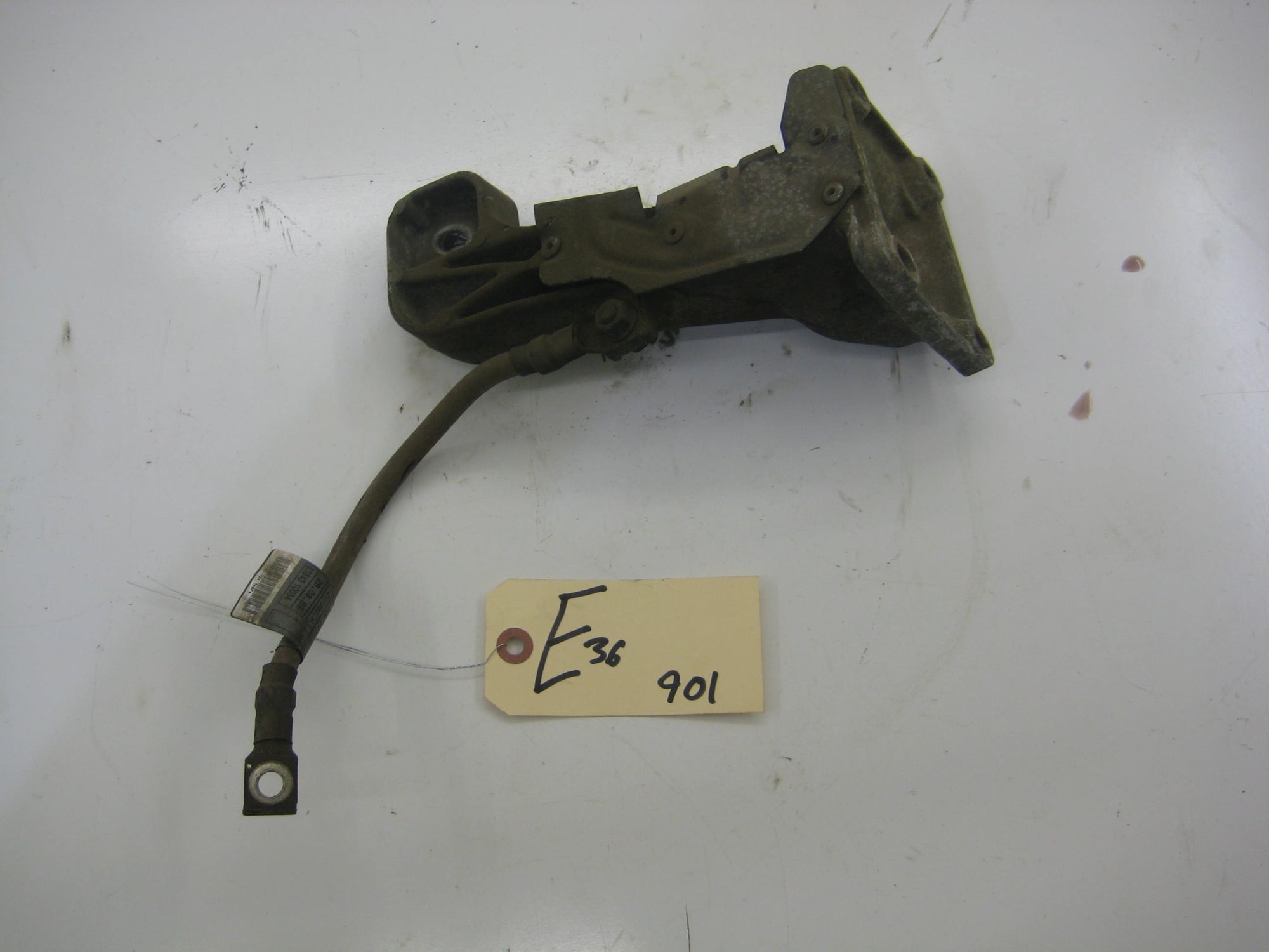 M50 Passenger Engine Mount Arm