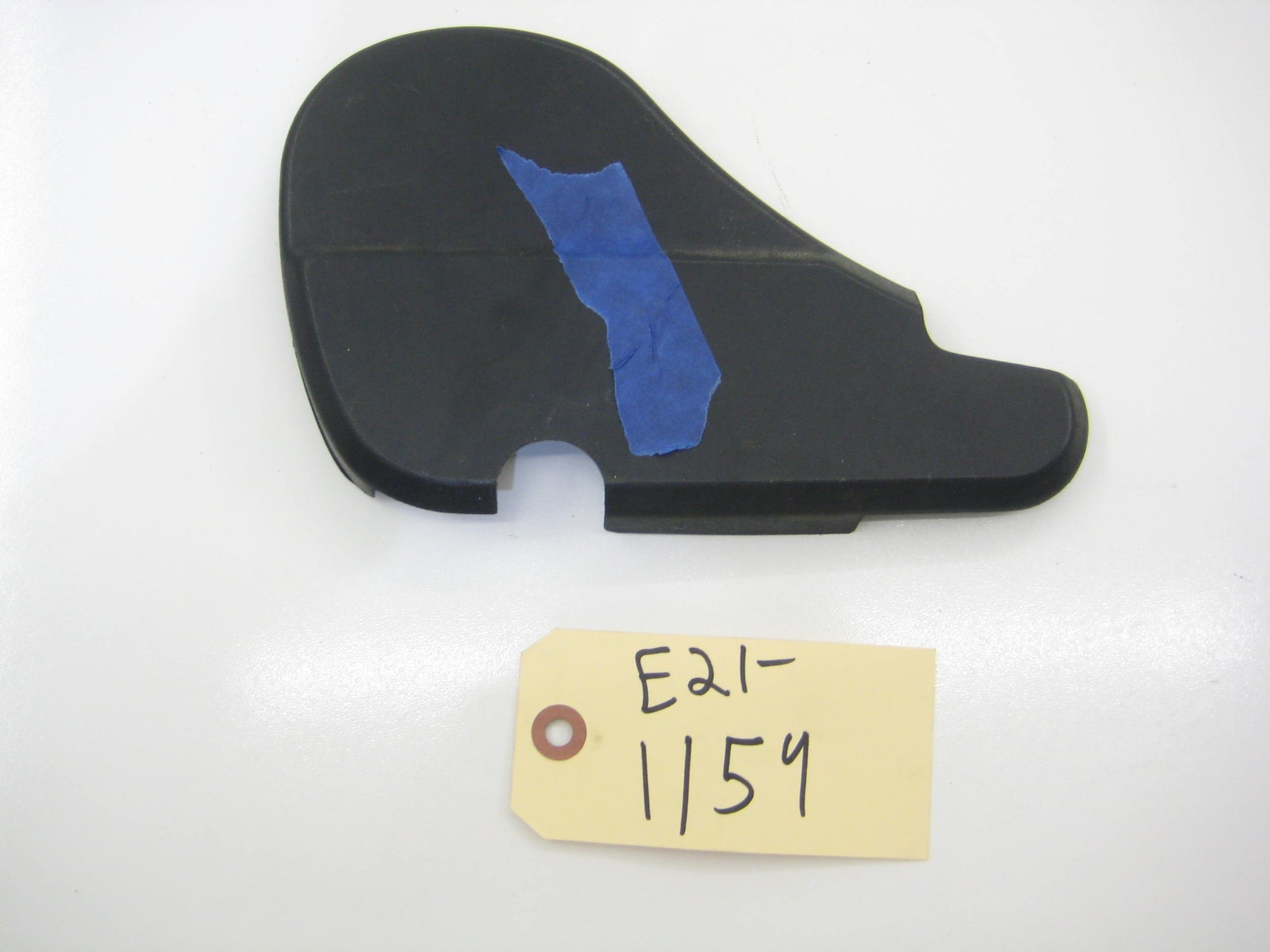 Drivers Left Inboard Comfort Seat Lower Hinge Cover