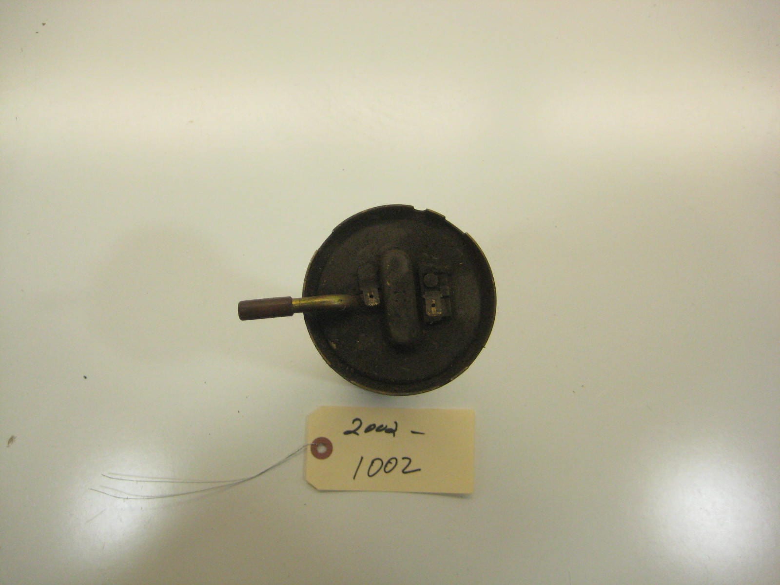 bmw 2002 2002tii e10 fuel level sender 8 deep