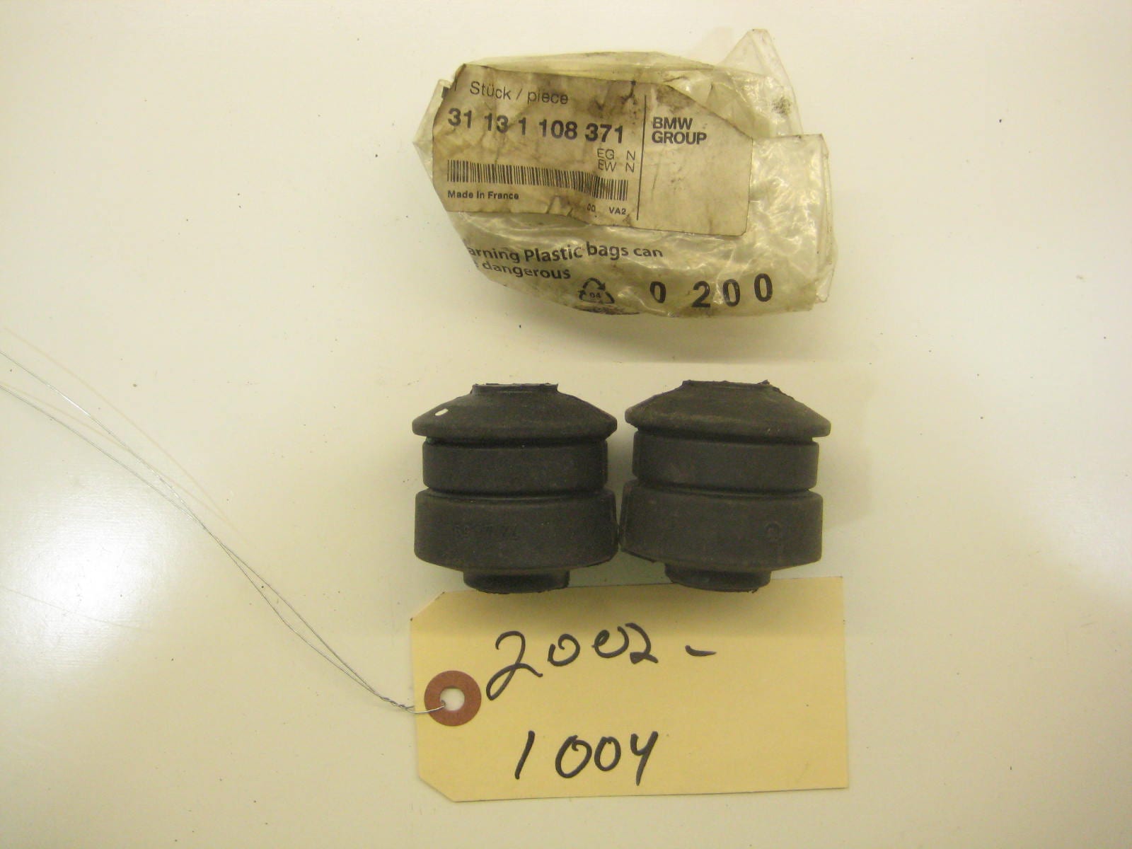 bmw 2002 2002tii e10 control arm bushings pair 31 13 1 108 371