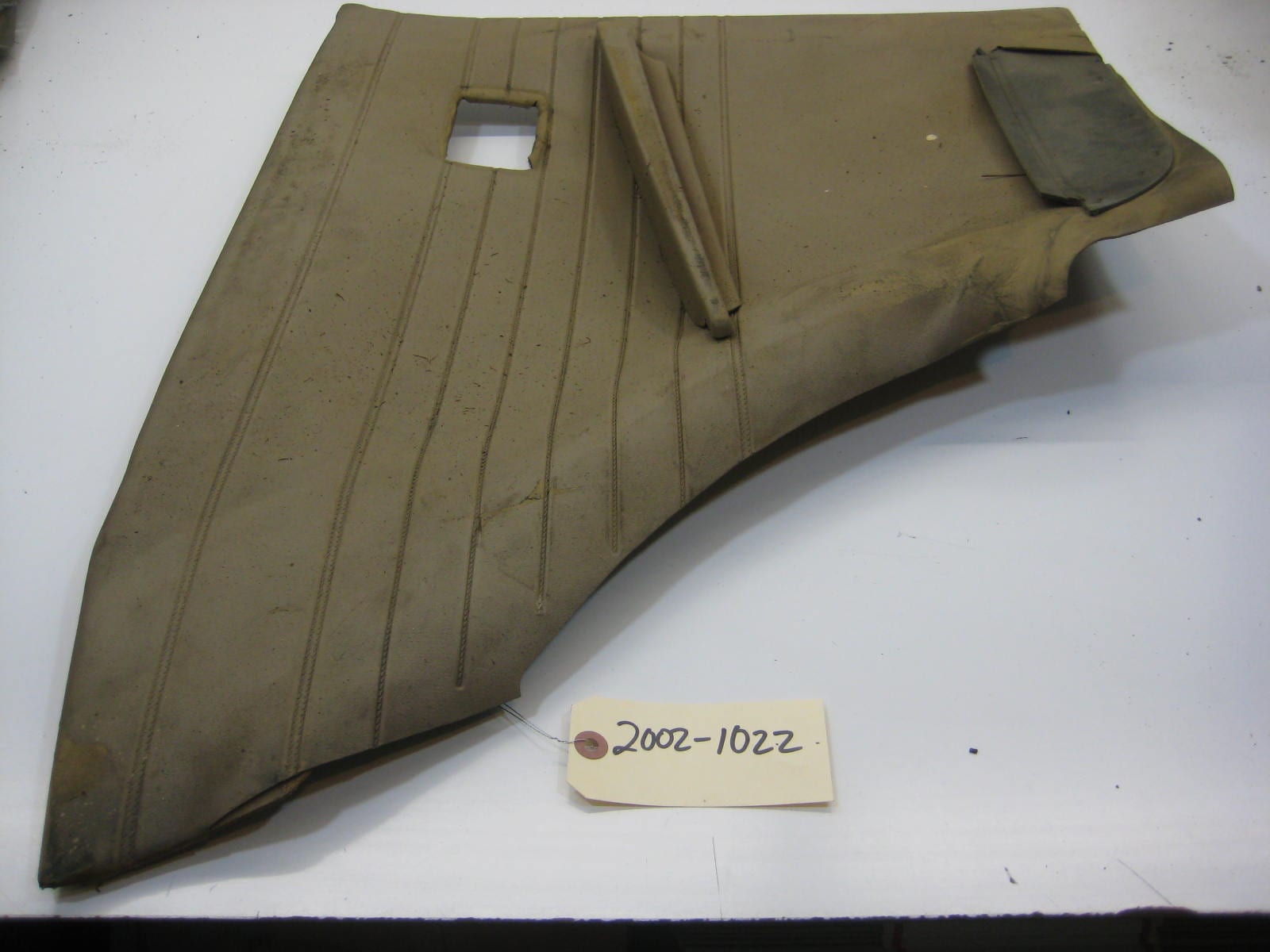 bmw 2002 2002tii e10 driver left rear interior panel missing ashtray