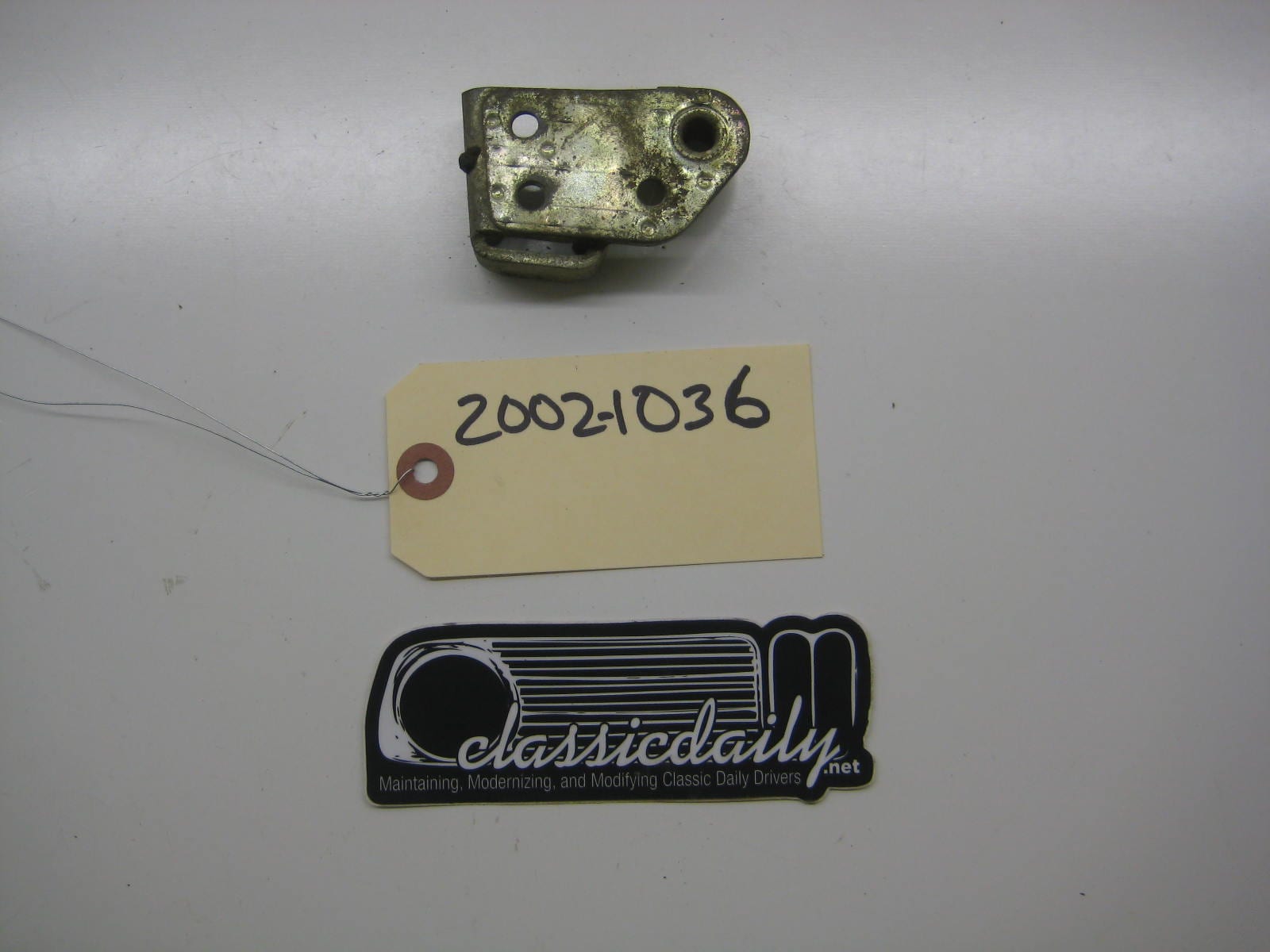 bmw 2002 2002tii e10 door catch on body