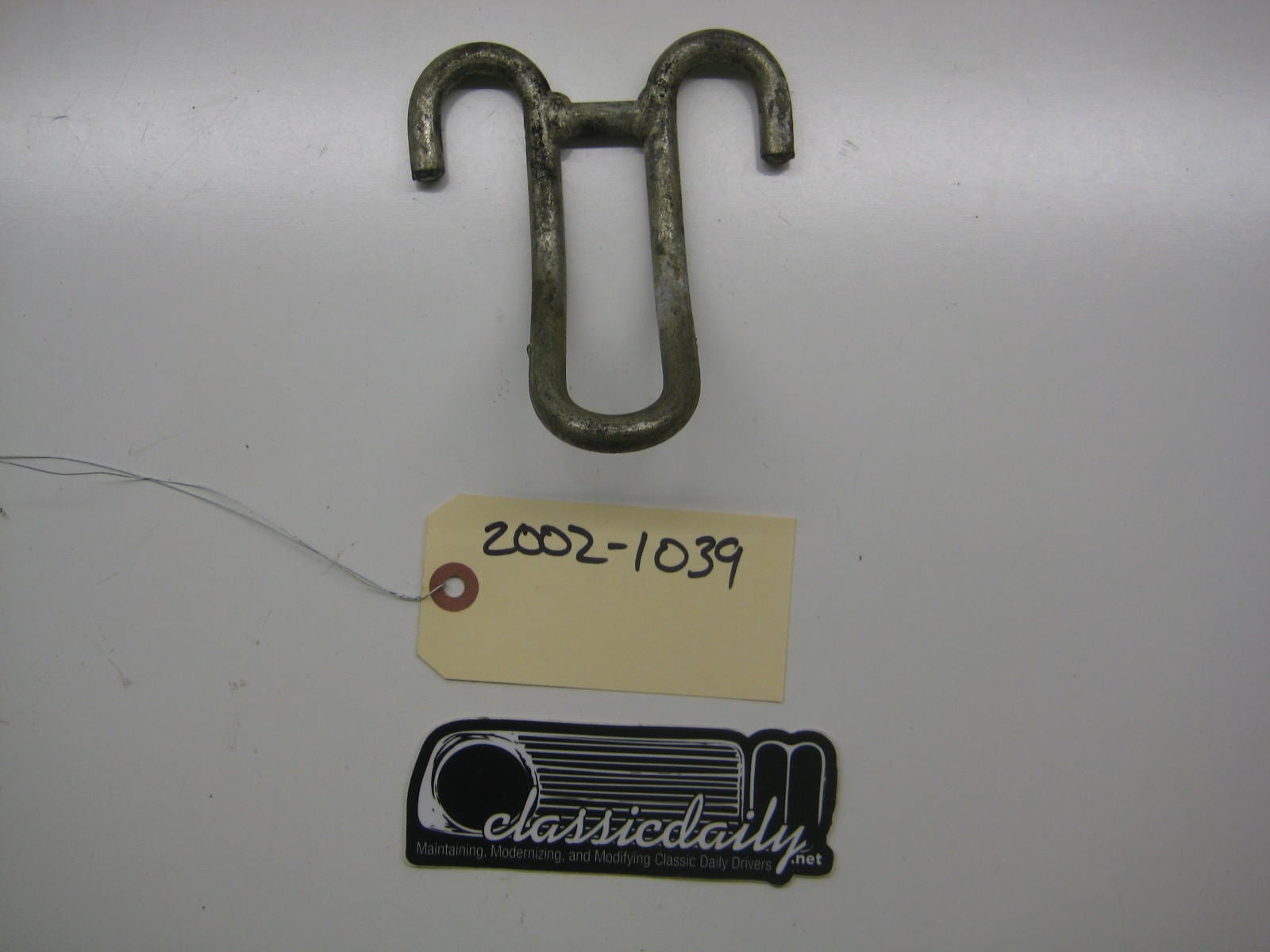 bmw 2002 2002tii e10 rear early seat belt latch