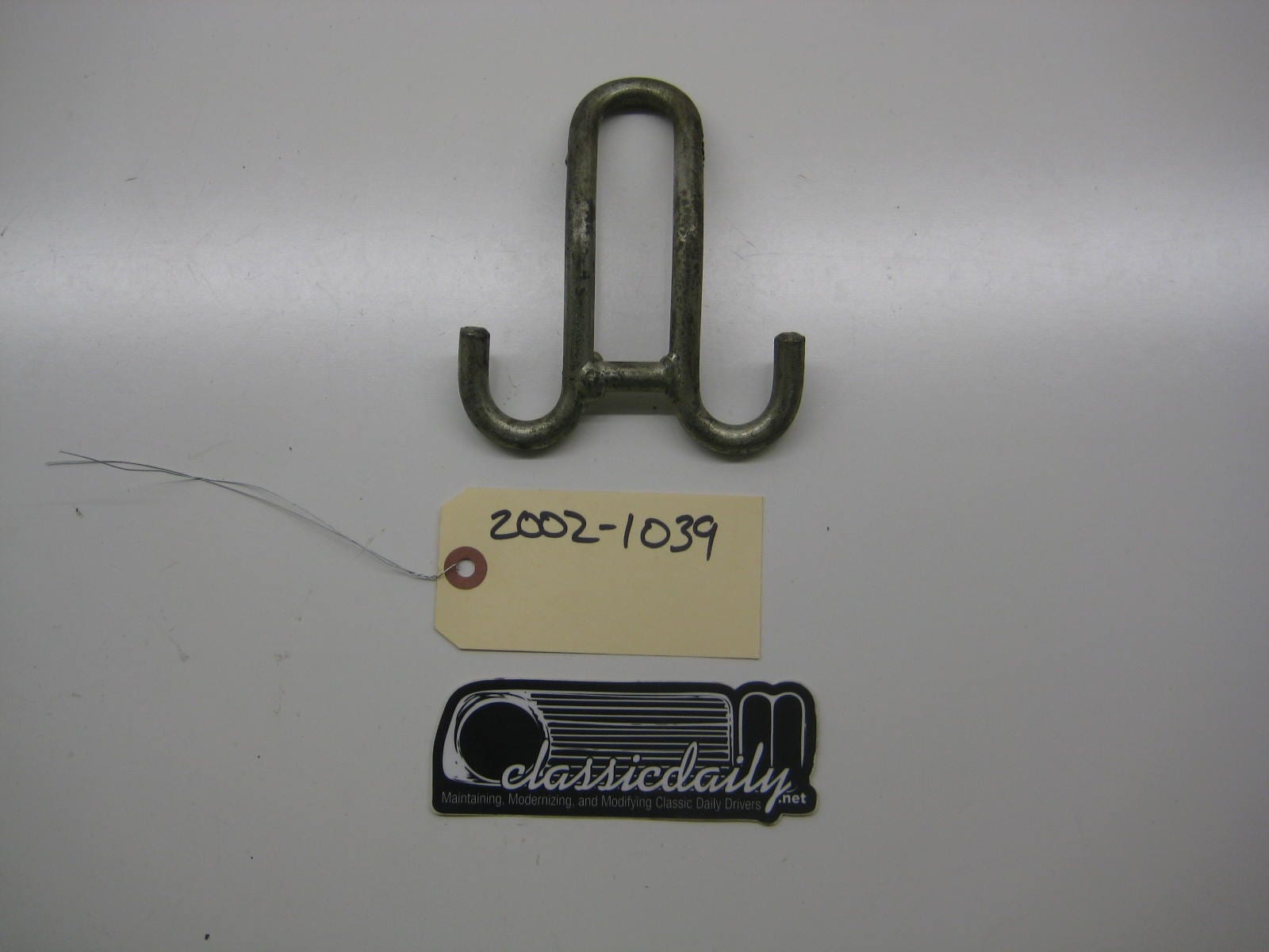 bmw 2002 2002tii e10 rear early seat belt latch