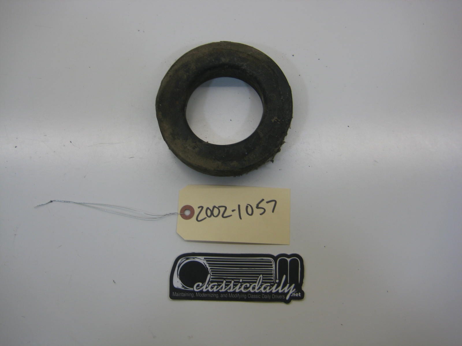 bmw 2002 2002tii e10 2 dot spring pad lower