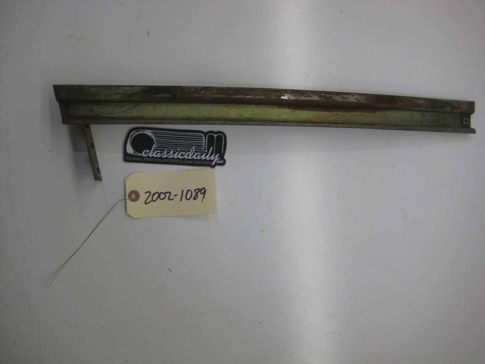 bmw 2002 2002tii e10 window track 2