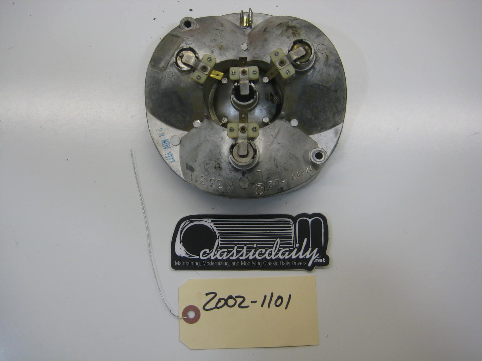 bmw 2002 2002tii e10 round tail light housing