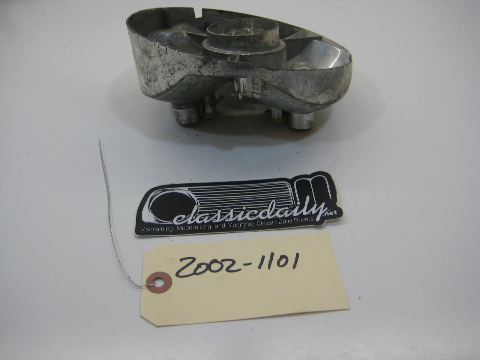 bmw 2002 2002tii e10 round tail light housing