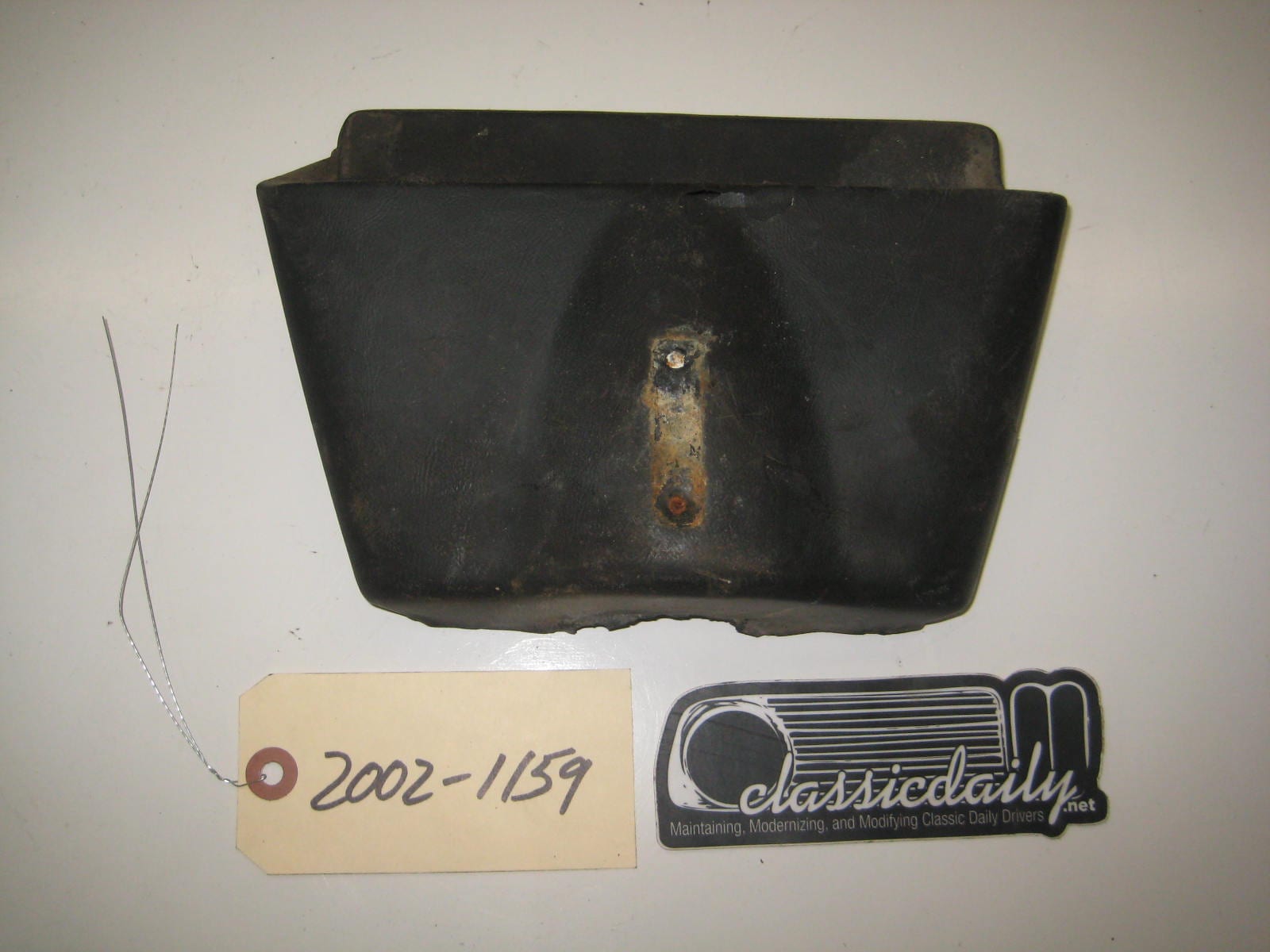 bmw 2002 2002tii e10 above steering column pad bump