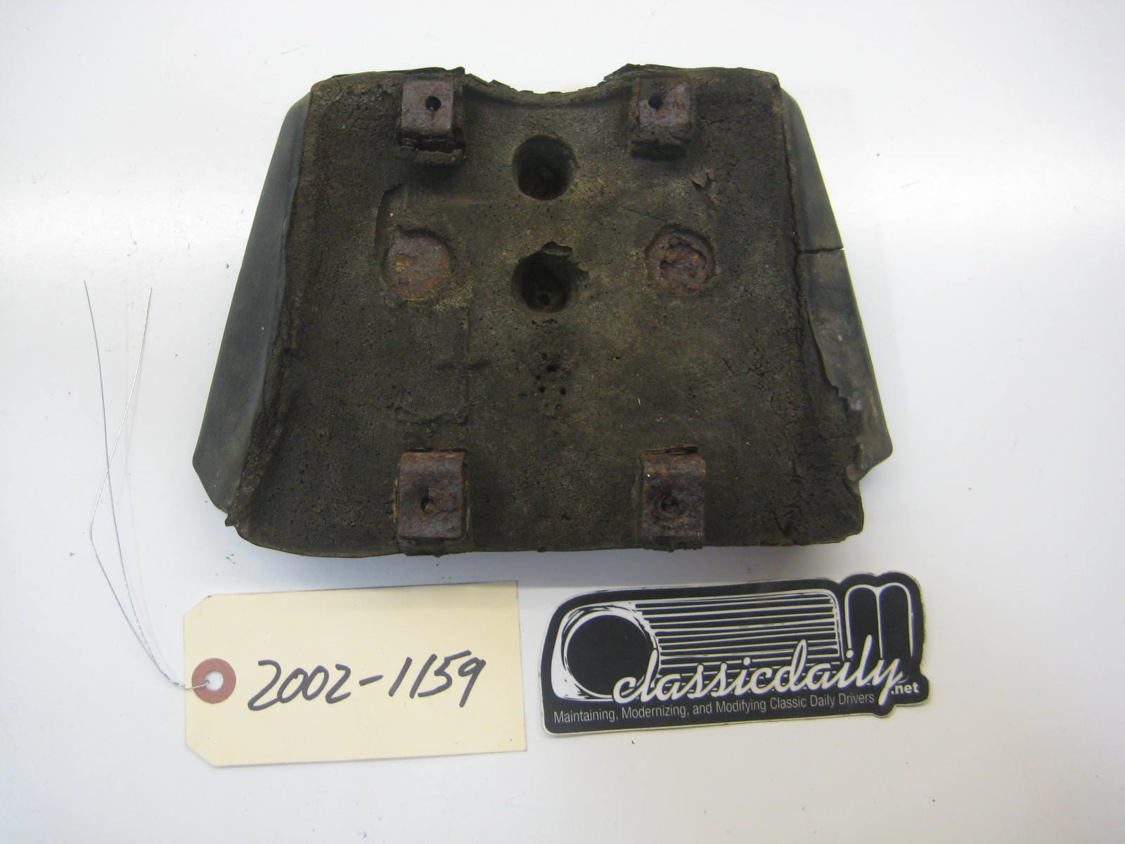 bmw 2002 2002tii e10 above steering column pad bump