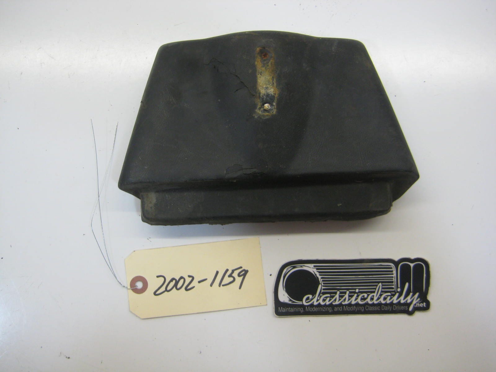 bmw 2002 2002tii e10 above steering column pad bump