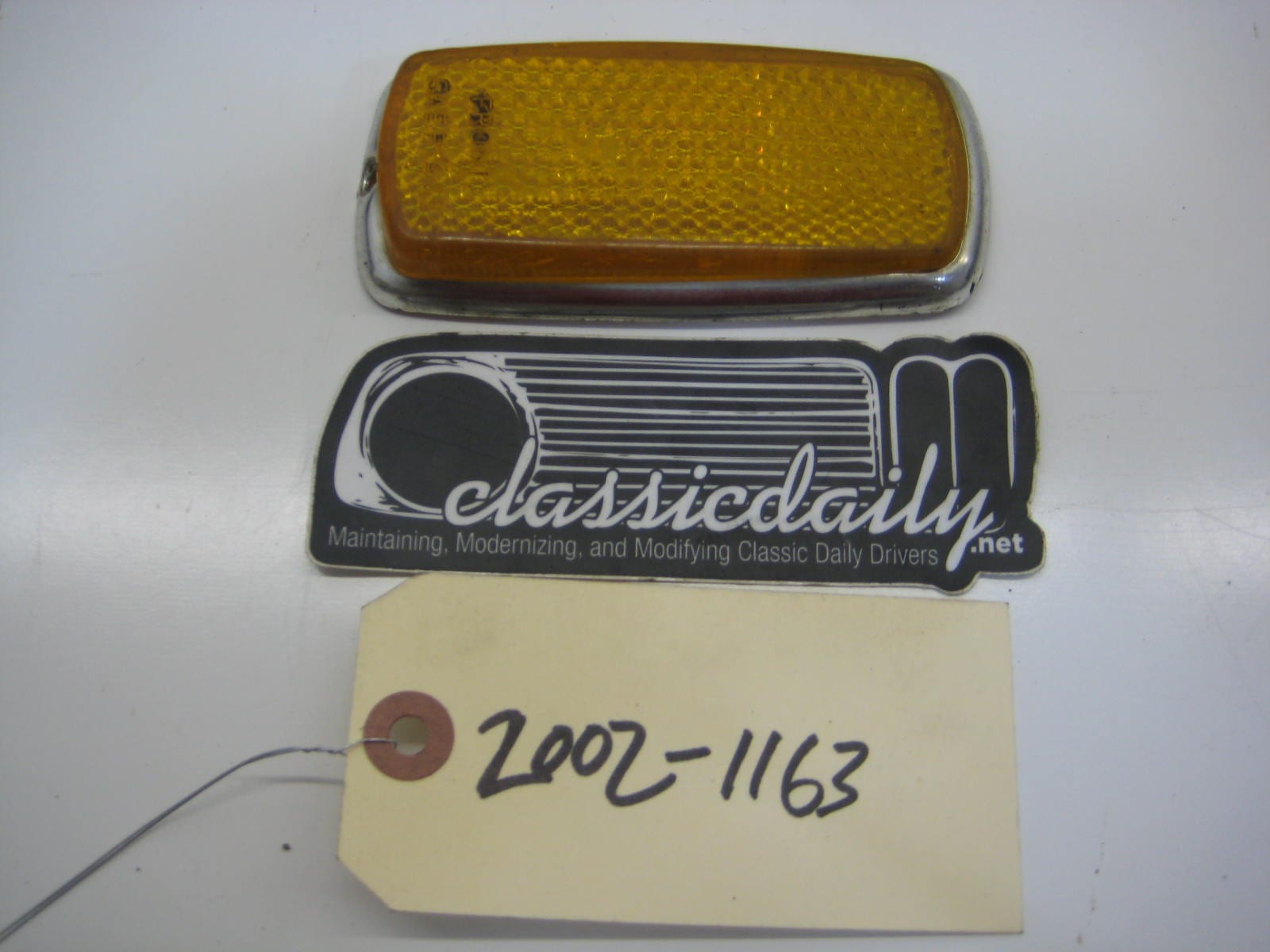 bmw 2002 2002tii e10 yellow side reflector