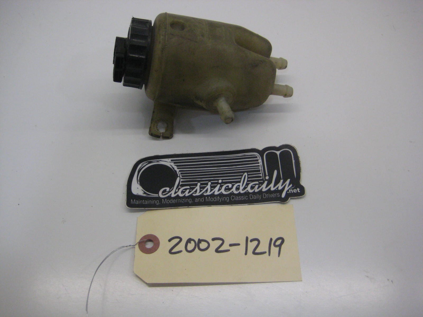 bmw 2002 2002tii e10 brake fluid reservoir tank