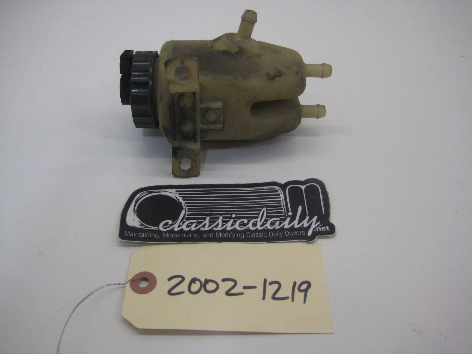 bmw 2002 2002tii e10 brake fluid reservoir tank