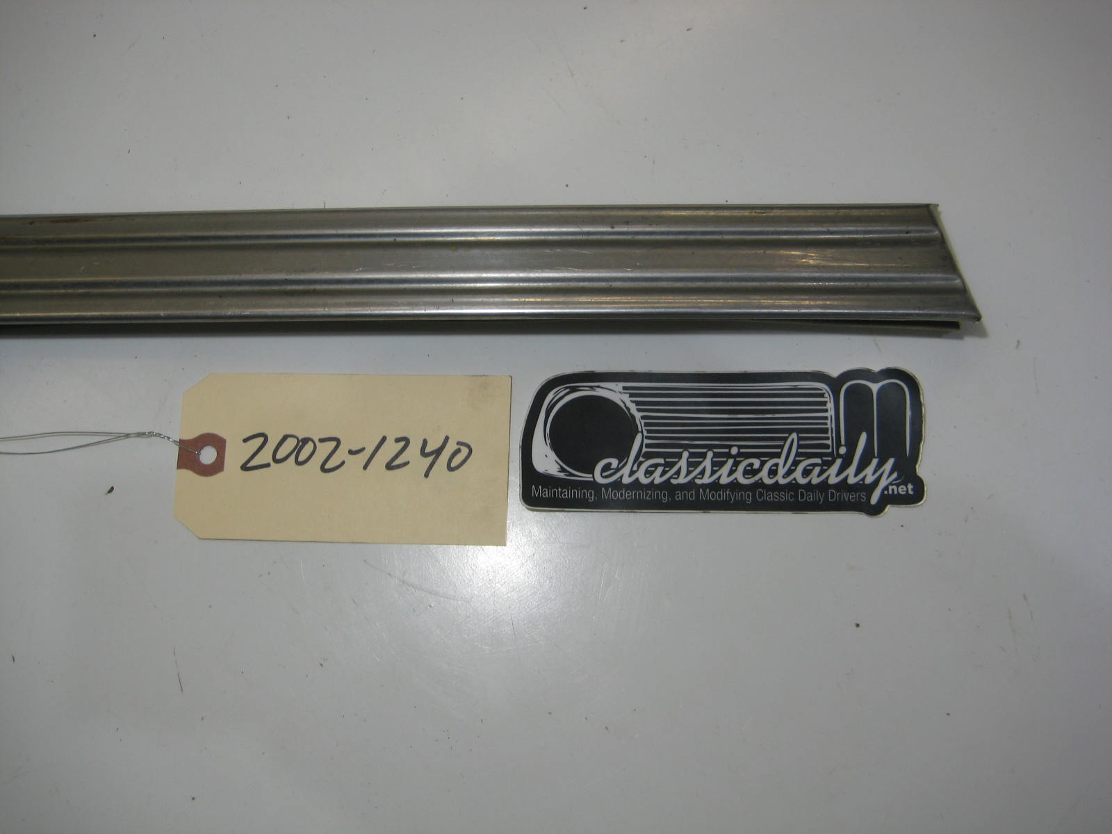 bmw 2002 2002tii e10 drivers lower rocker trim 2