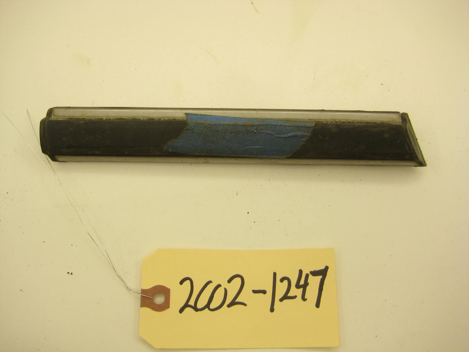 bmw 2002 2002tii e10 left front lower bump trim