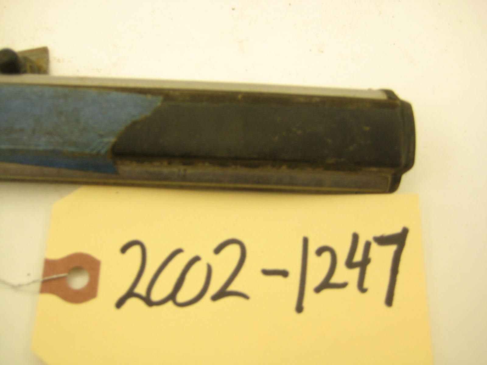 bmw 2002 2002tii e10 left front lower bump trim