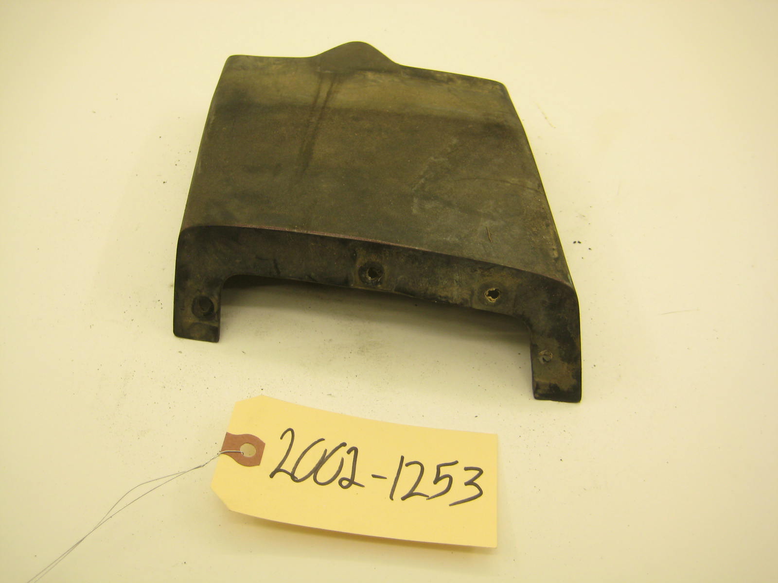bmw 2002 2002tii e10 bumper shock cover 6