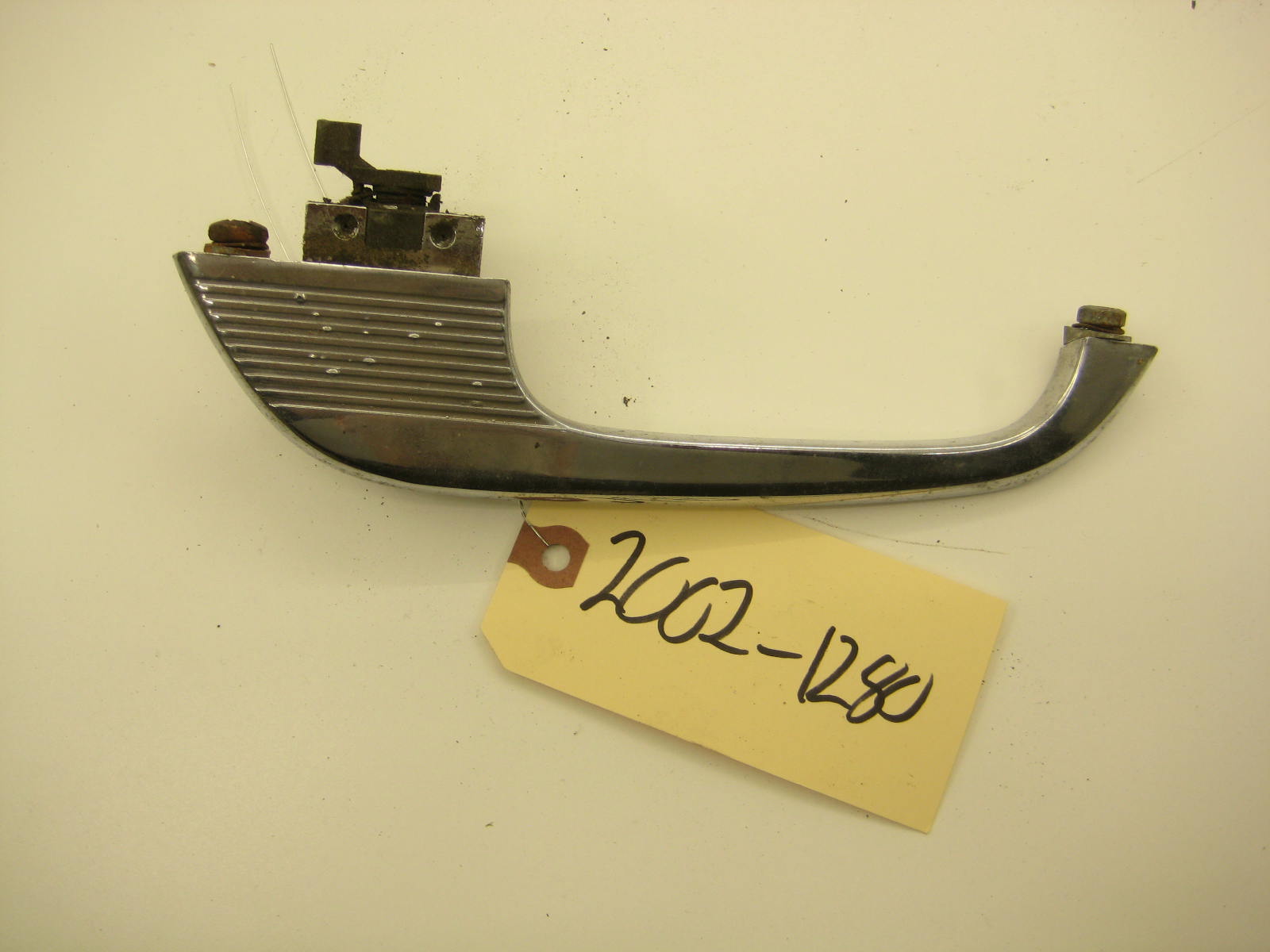 bmw 2002 2002tii e10 passenger right exterior door handle