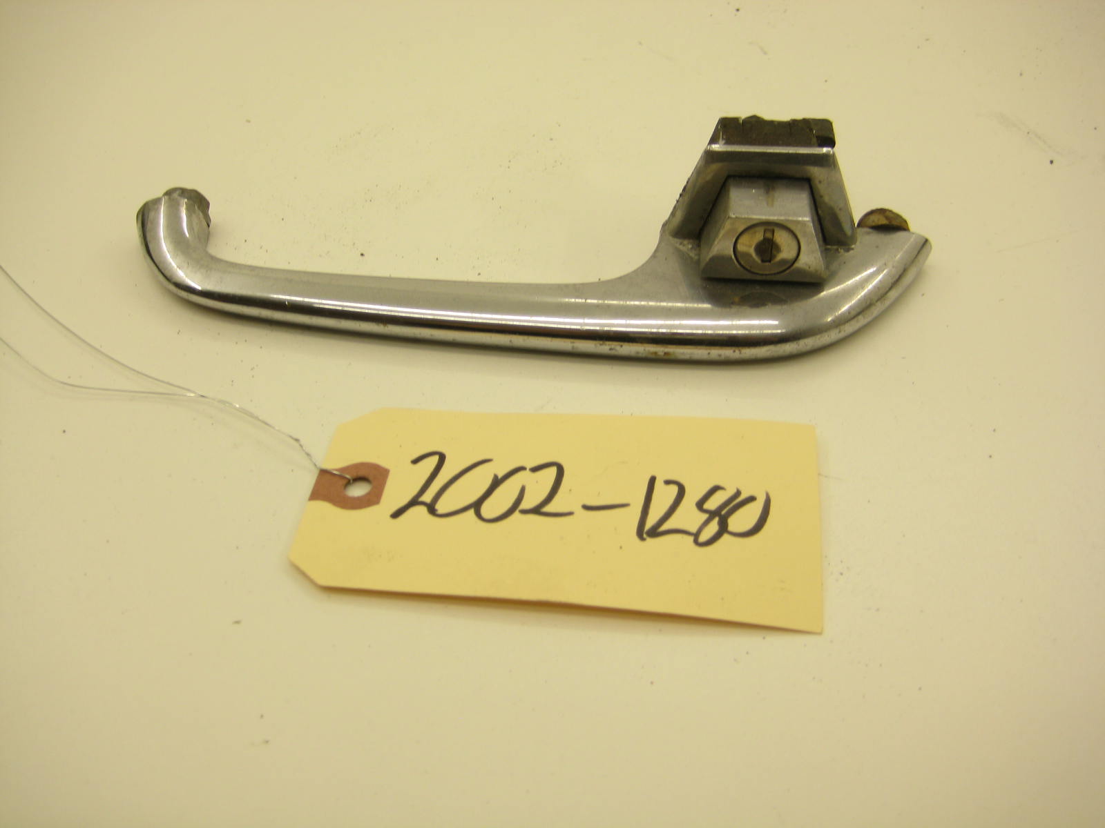 bmw 2002 2002tii e10 passenger right exterior door handle