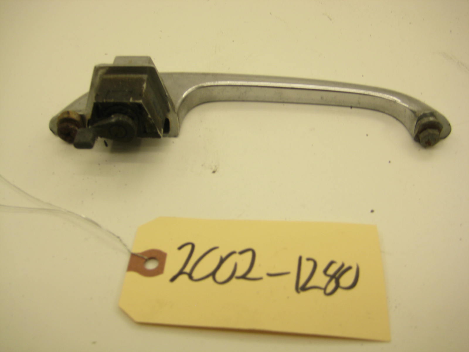 bmw 2002 2002tii e10 passenger right exterior door handle