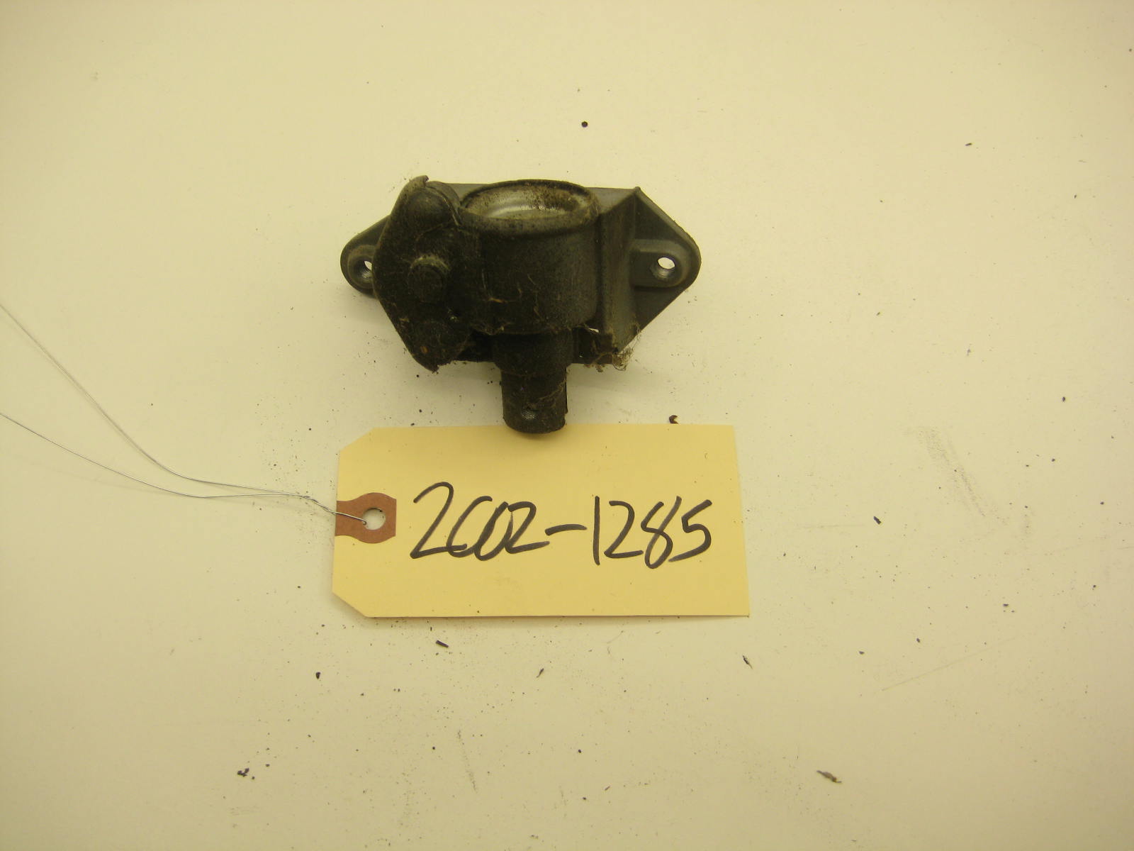 bmw 2002 2002tii e10 passenger vent window crank transmission