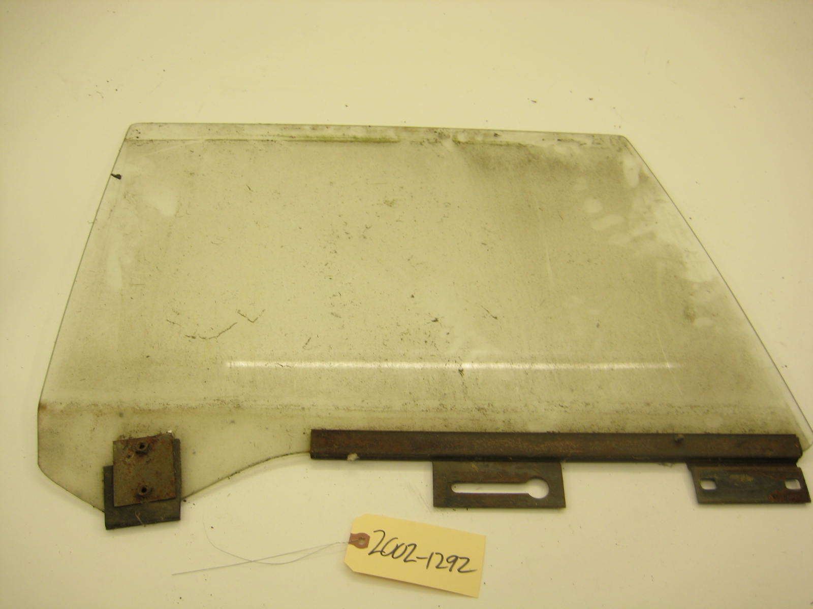 bmw 2002 2002tii e10 passenger side window 3