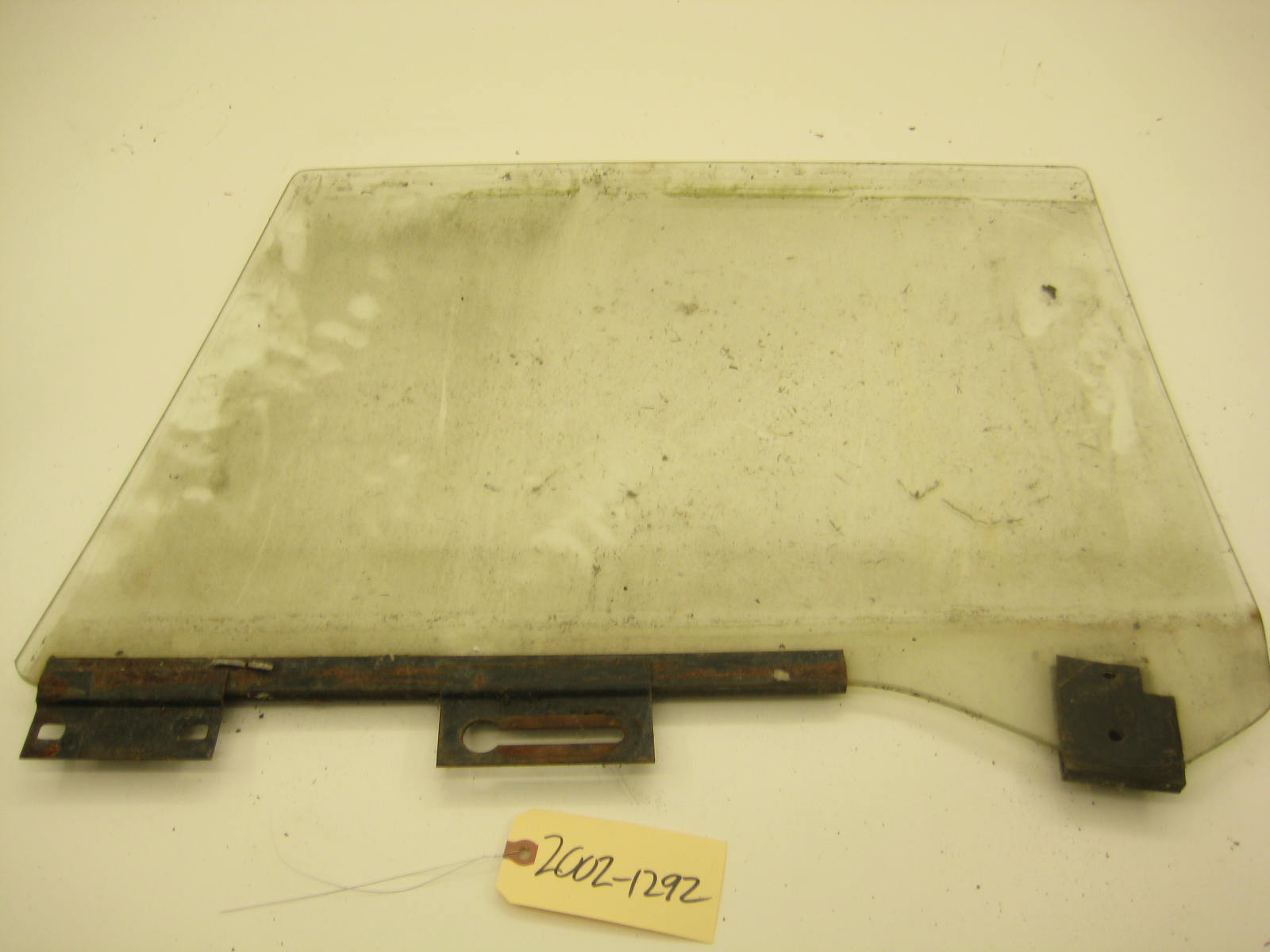 bmw 2002 2002tii e10 passenger side window 3