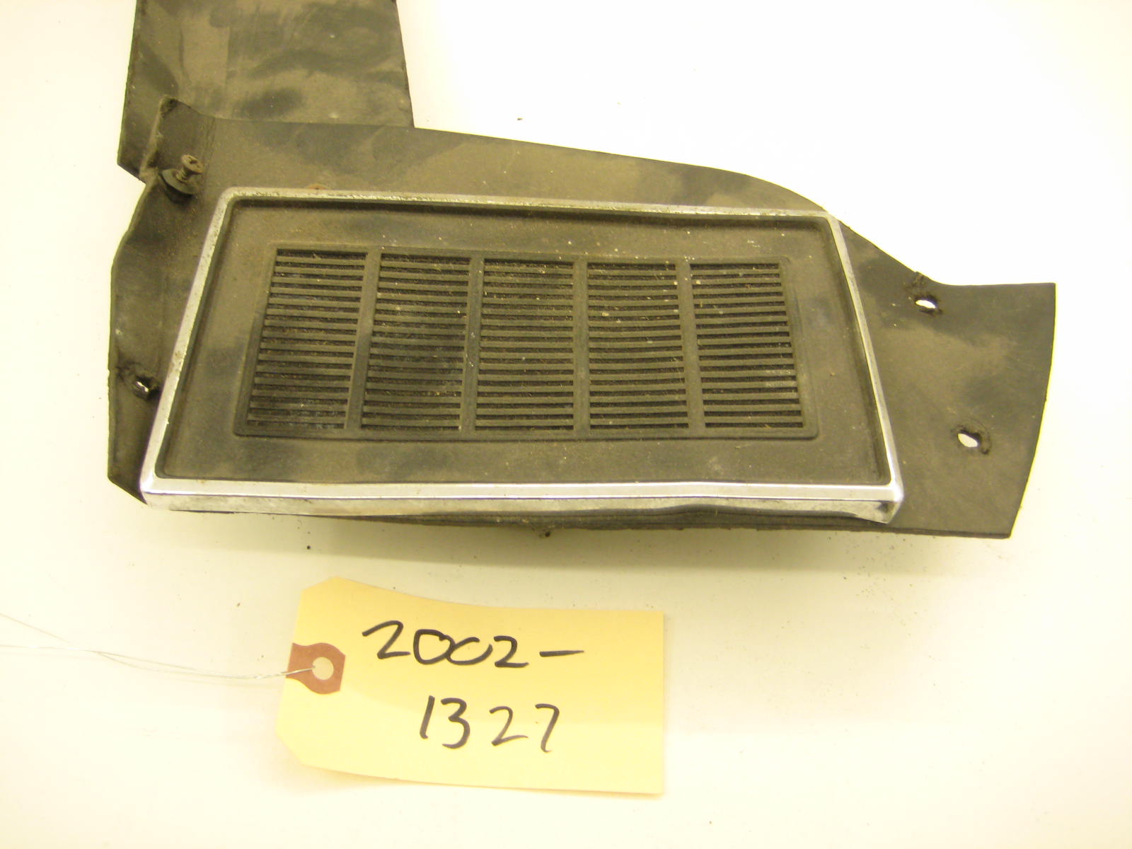 bmw 2002 2002tii e10 speaker with cover