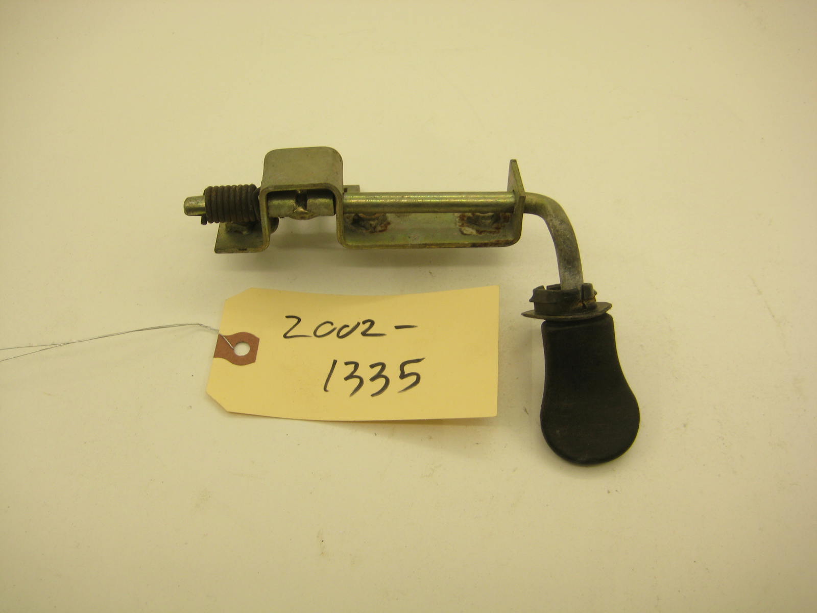 bmw 2002 2002tii e10 seat latch with knob