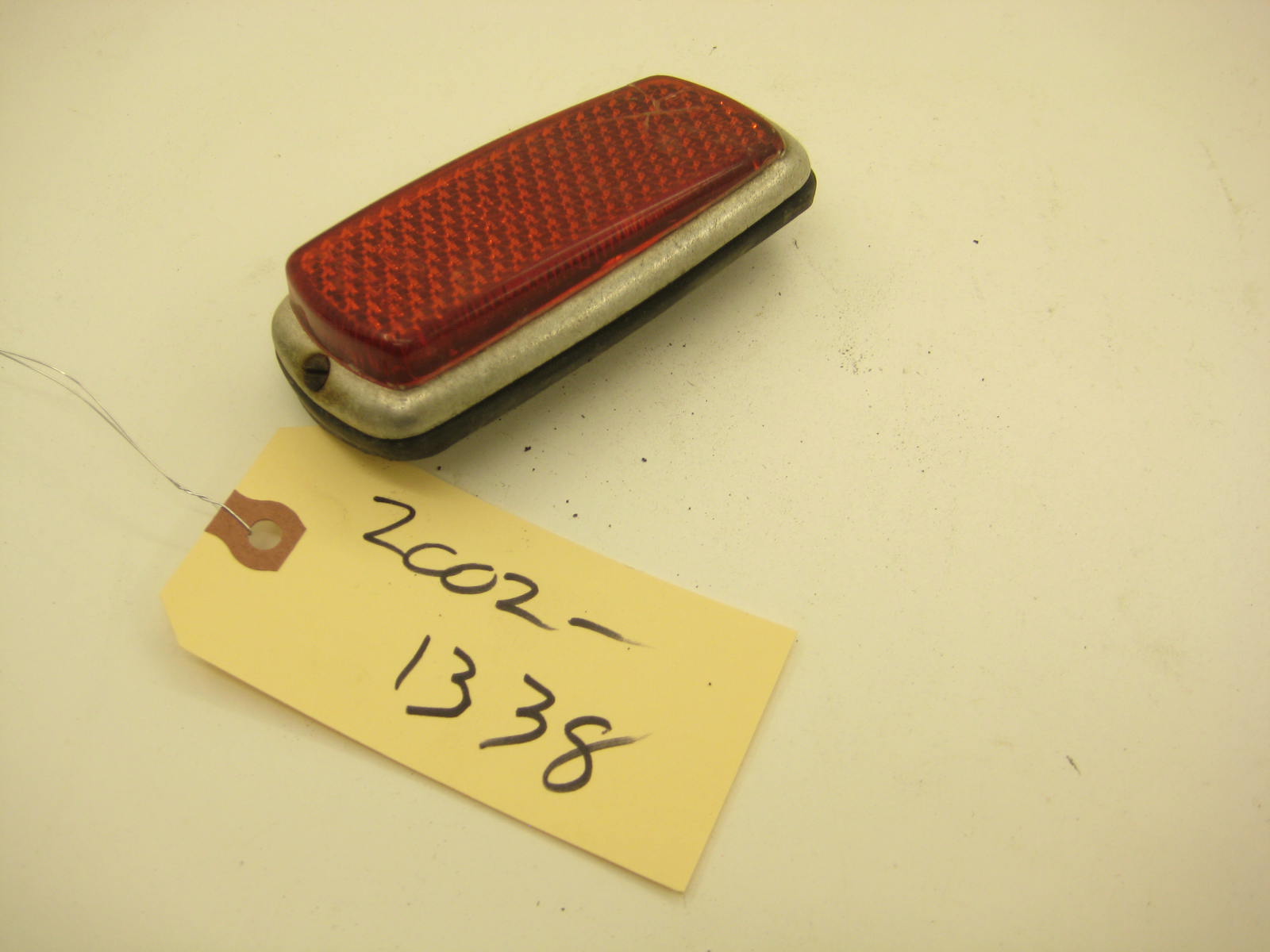 bmw 2002 2002tii e10 rear reflector