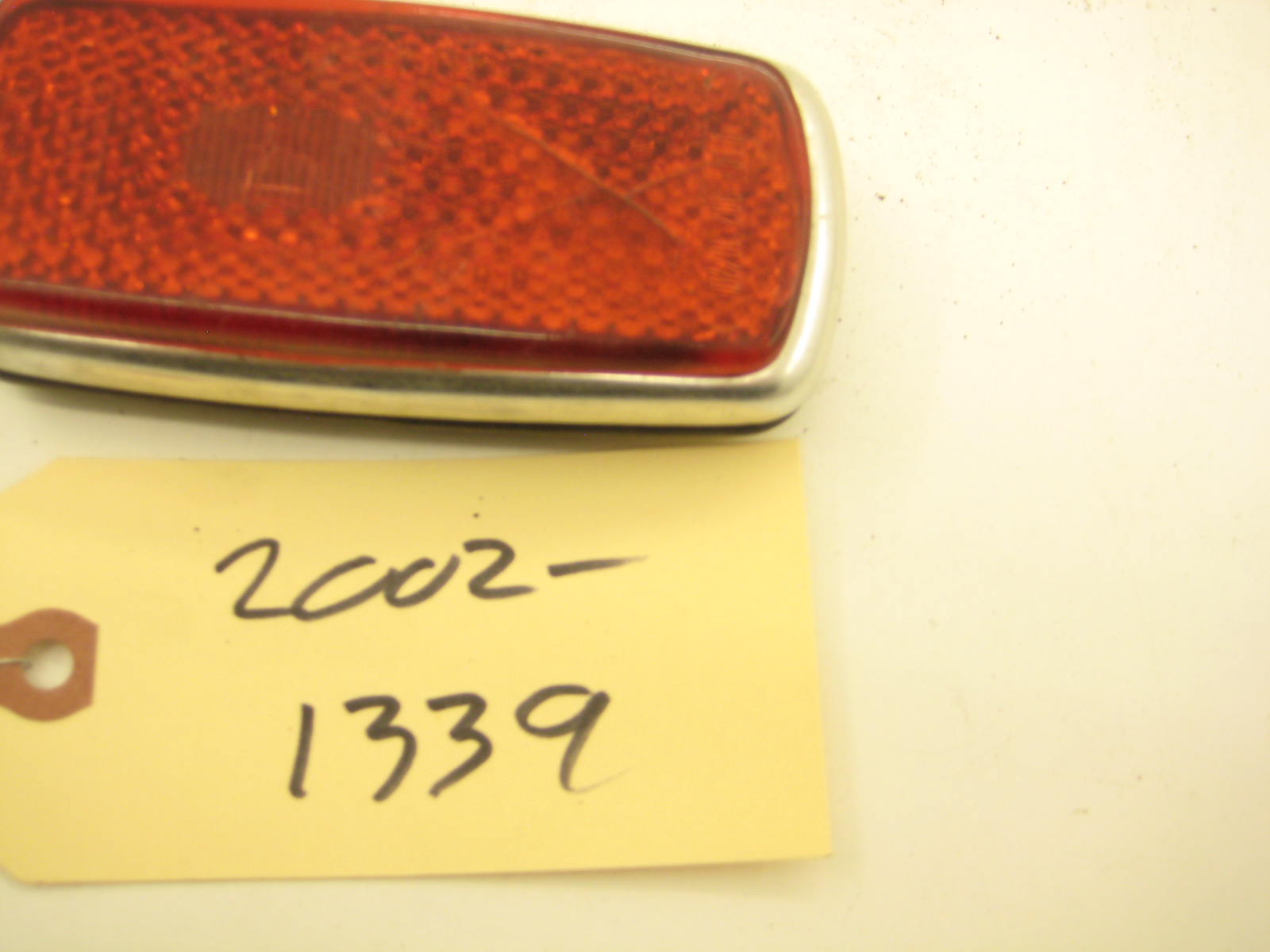 bmw 2002 2002tii e10 rear reflector 2