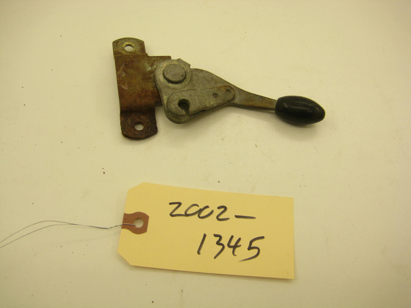 bmw 2002 2002tii e10 hood release lever